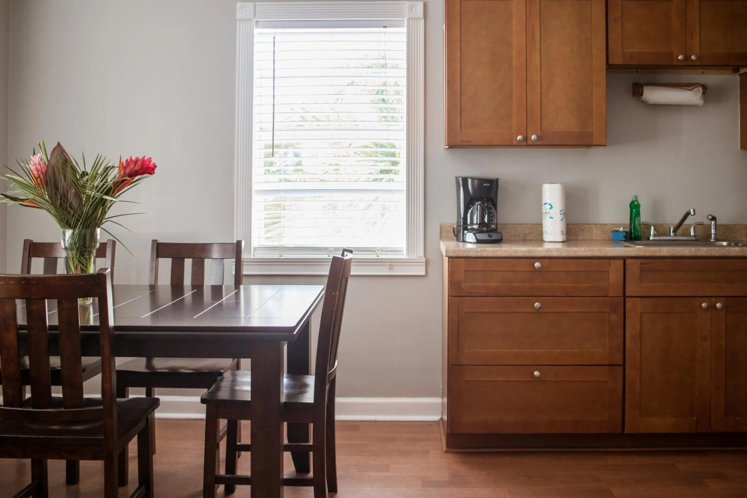 Dining area in Riptide Oceanfront Hotel