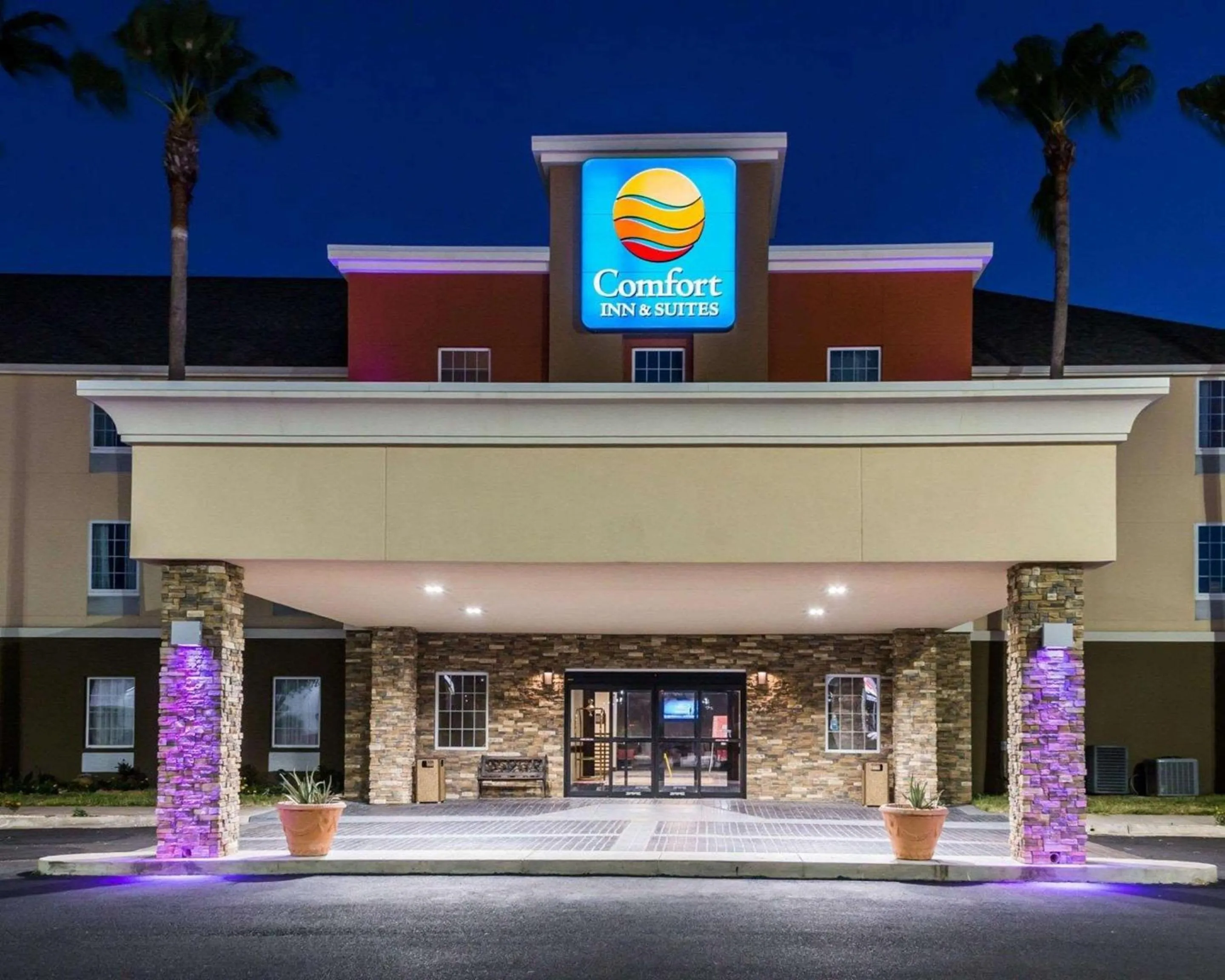 Property building in Comfort Inn & Suites Pharr - McAllen