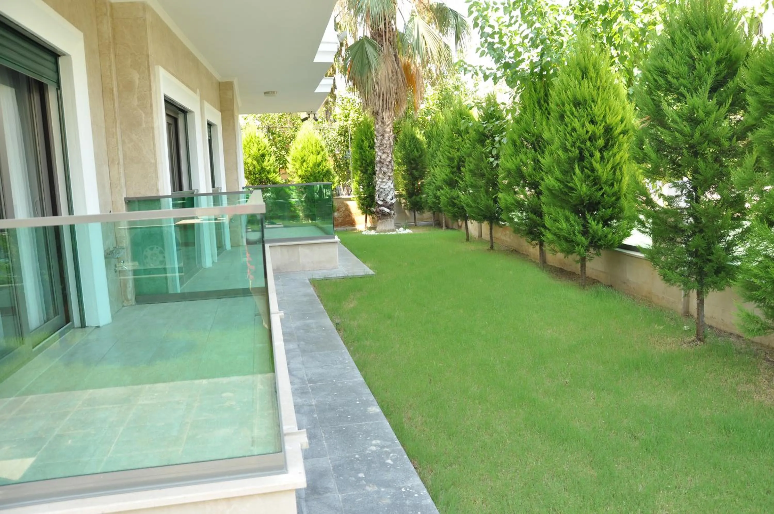 Garden in X SUITE APART