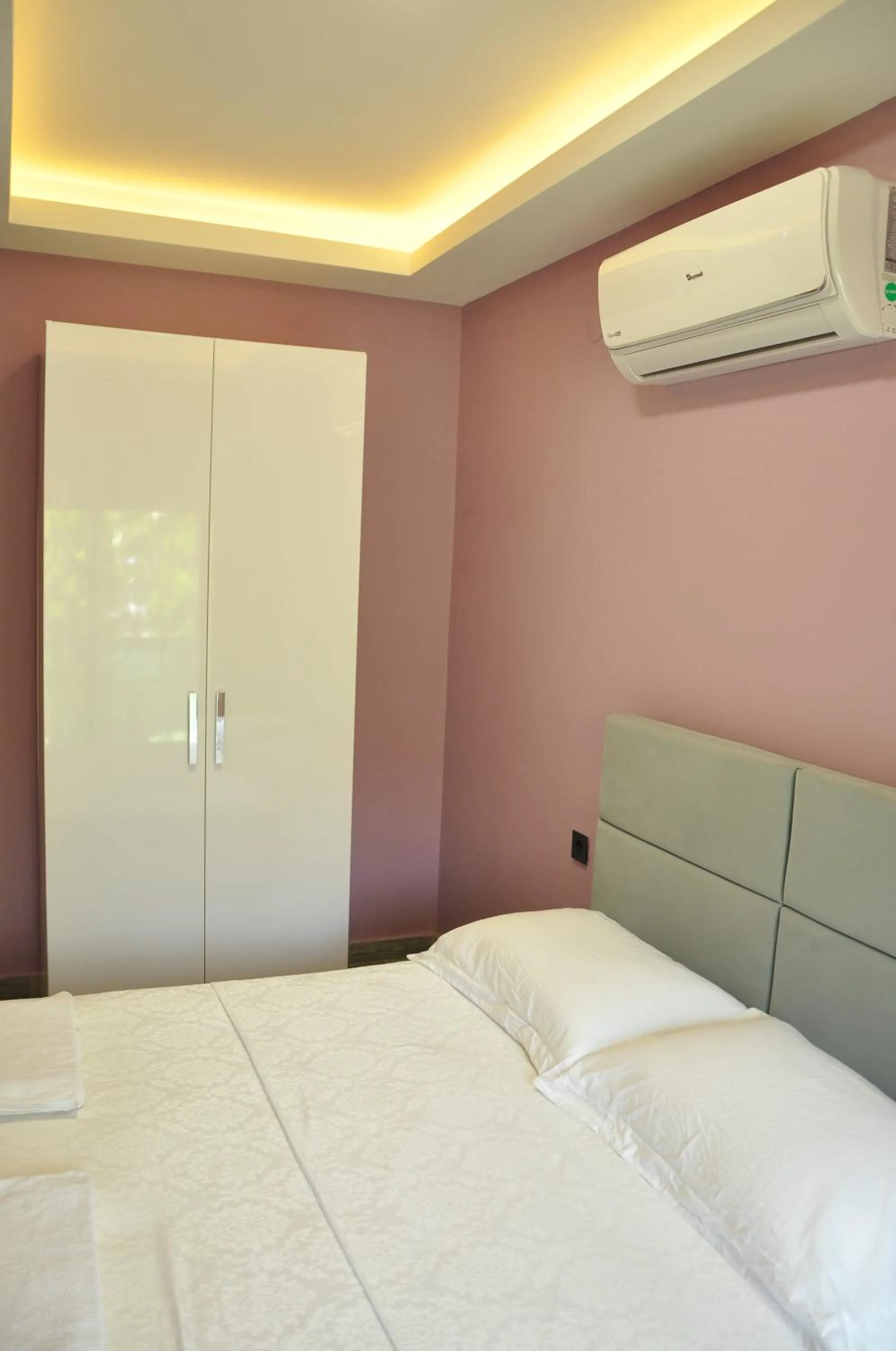 Bedroom, Bed in X SUITE APART