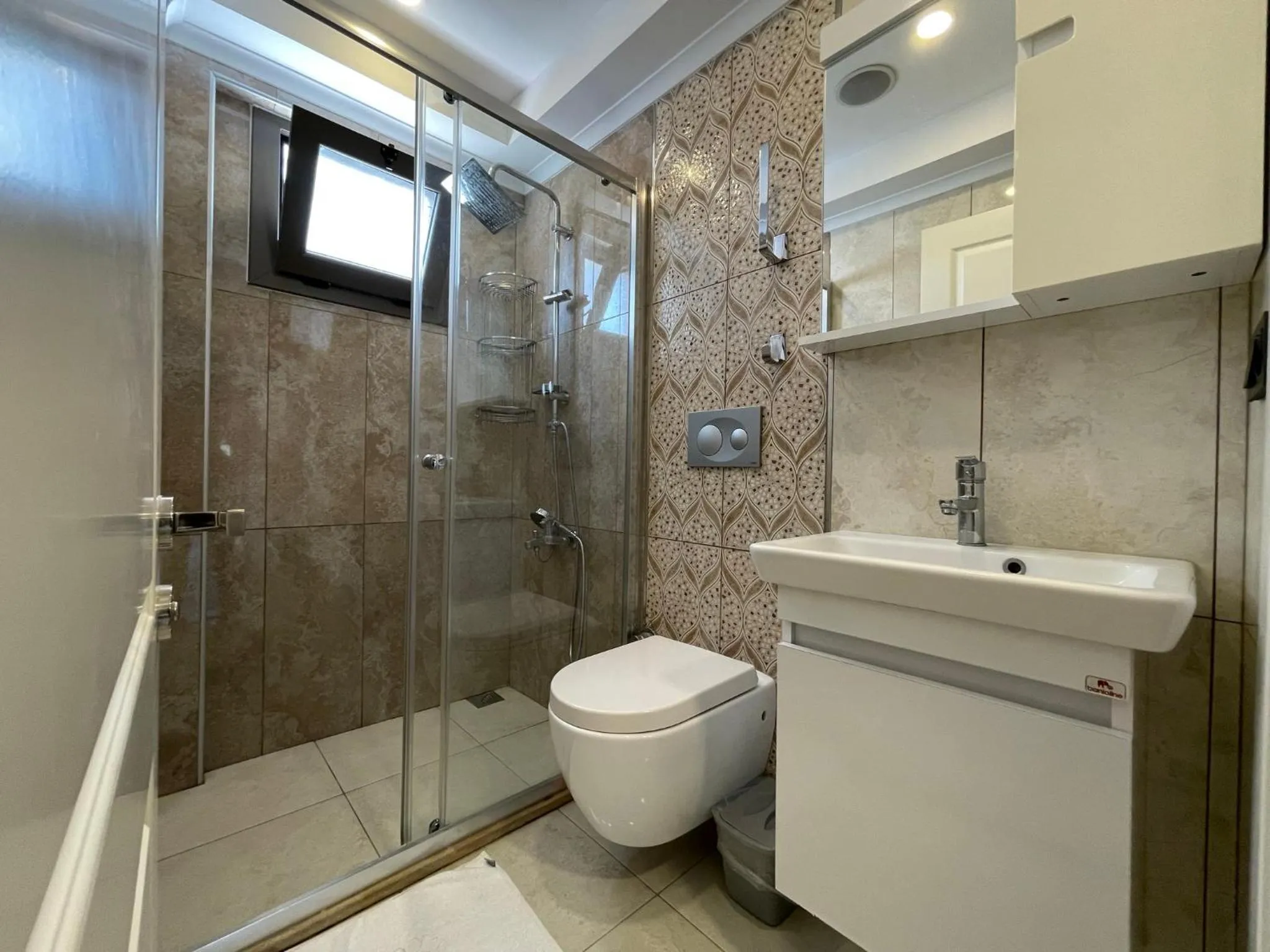 Shower in X SUITE APART
