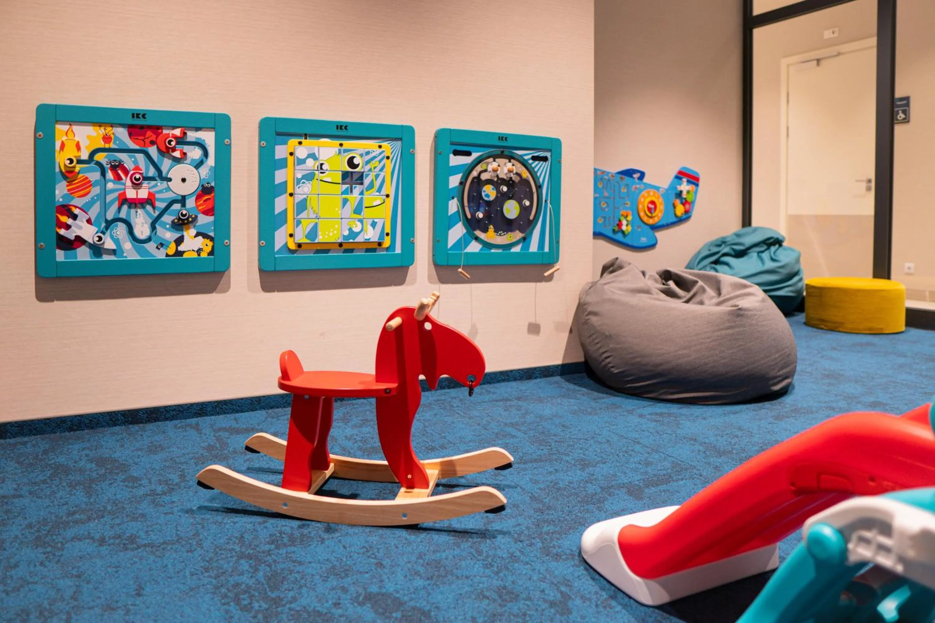 Children play ground in Seaside Park Hotel