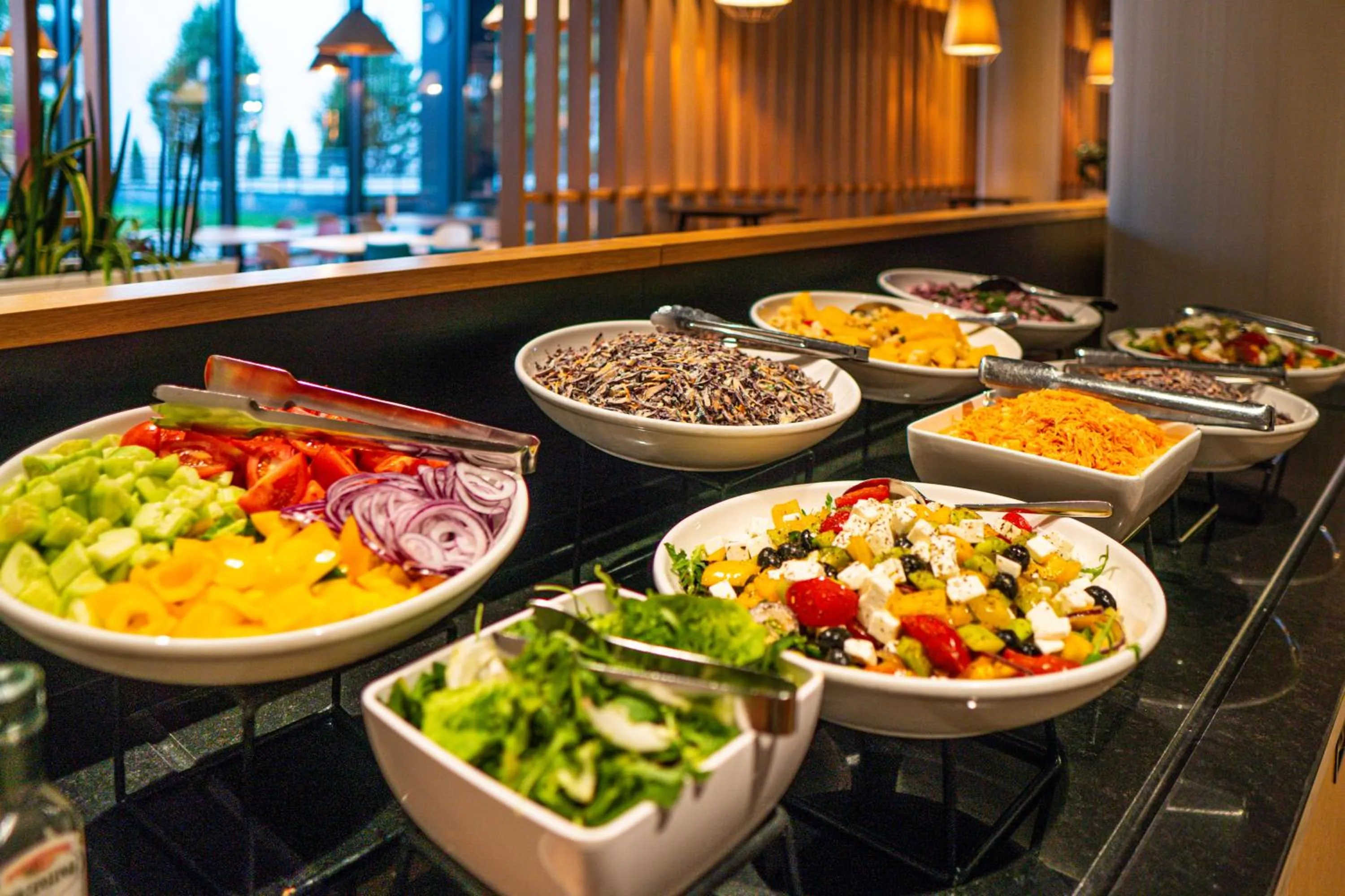 Food and drinks in Seaside Park Hotel