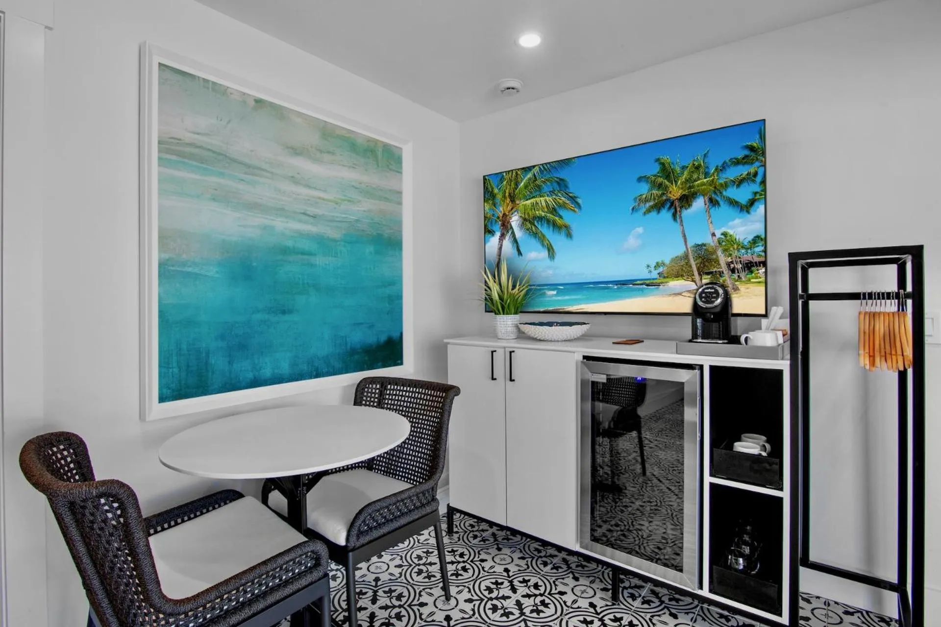 TV and multimedia in Seaside at Anna Maria Island Inn