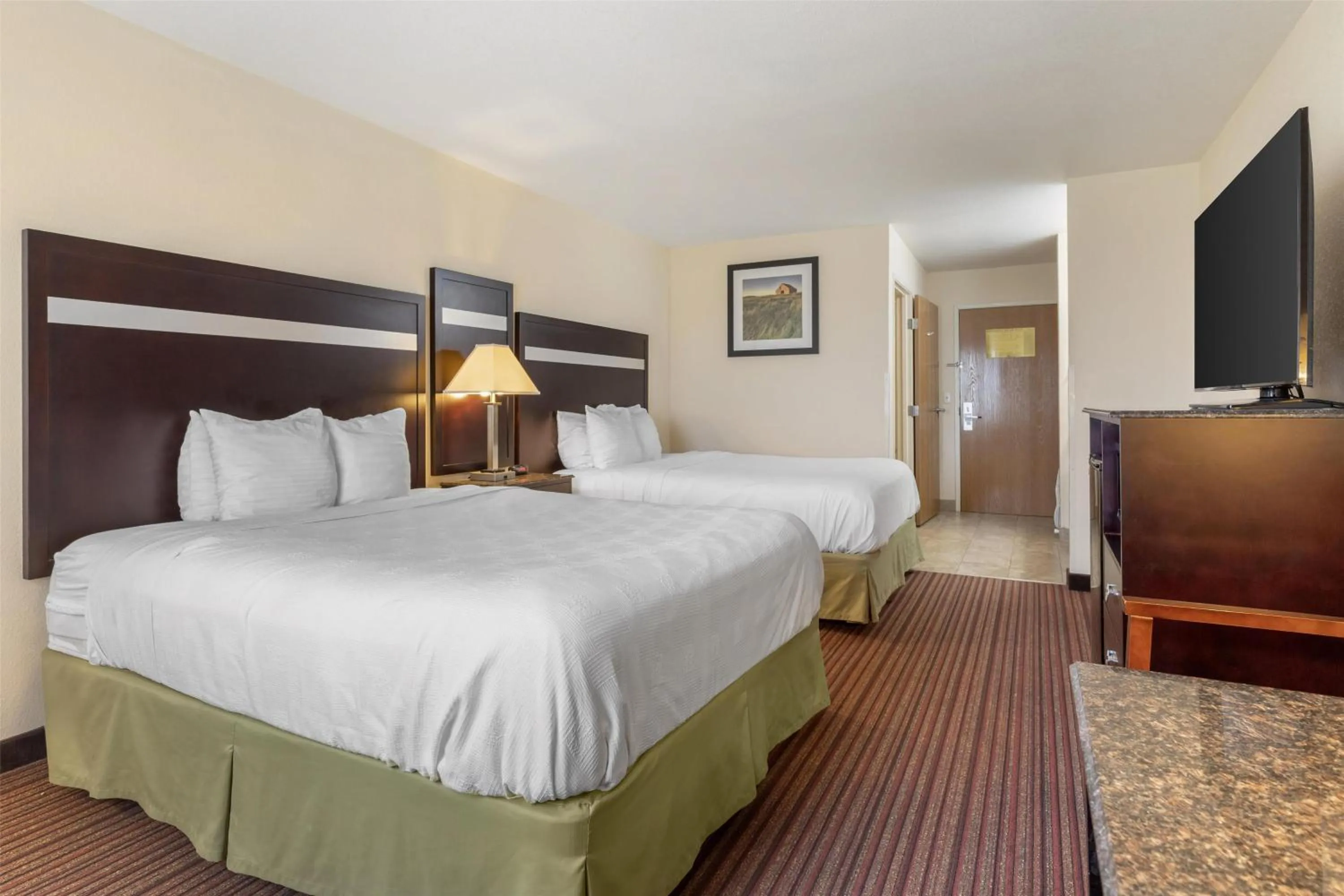 Bedroom, Bed in Best Western Parsons Inn