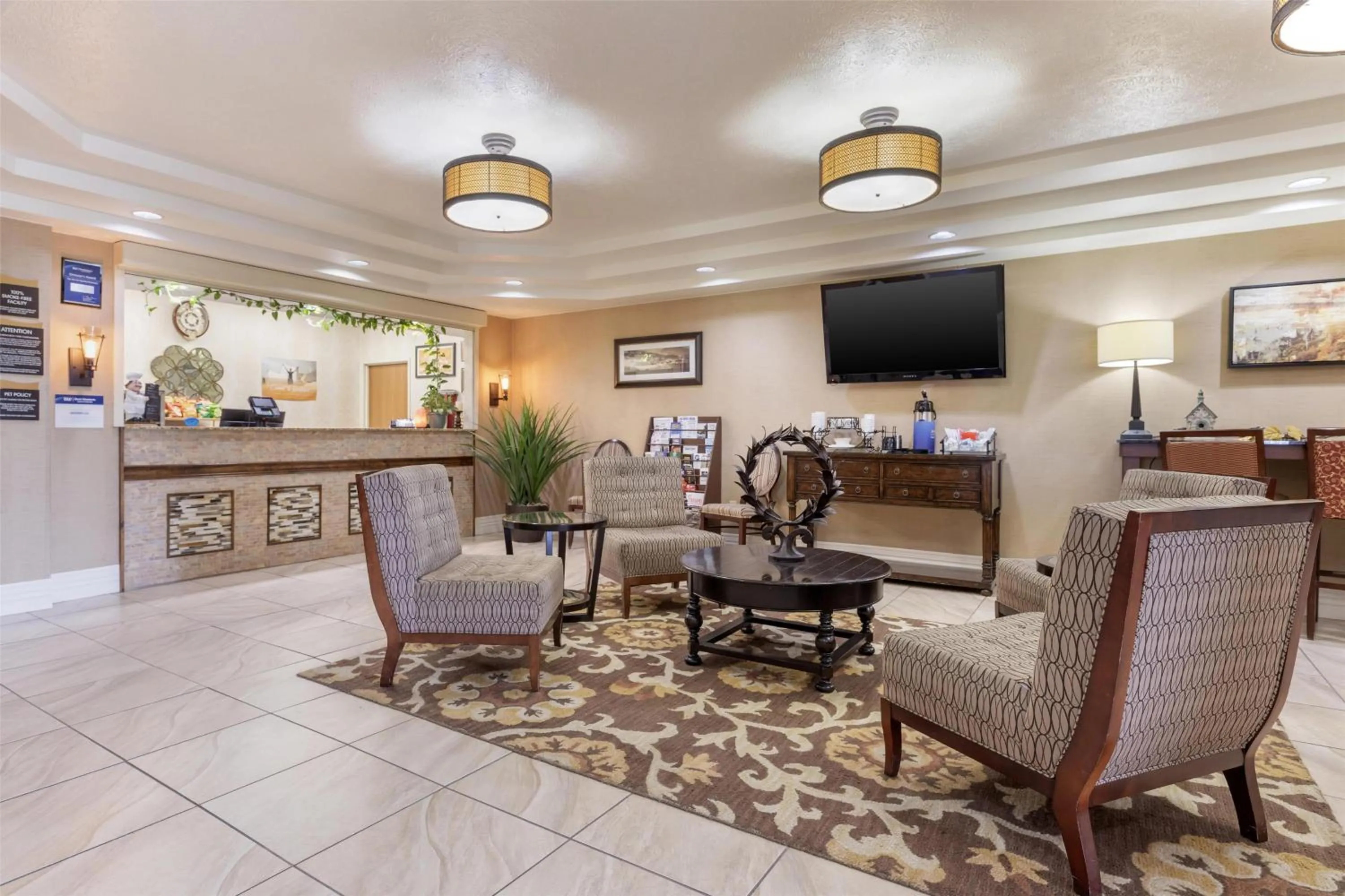 Lobby or reception in Best Western Parsons Inn