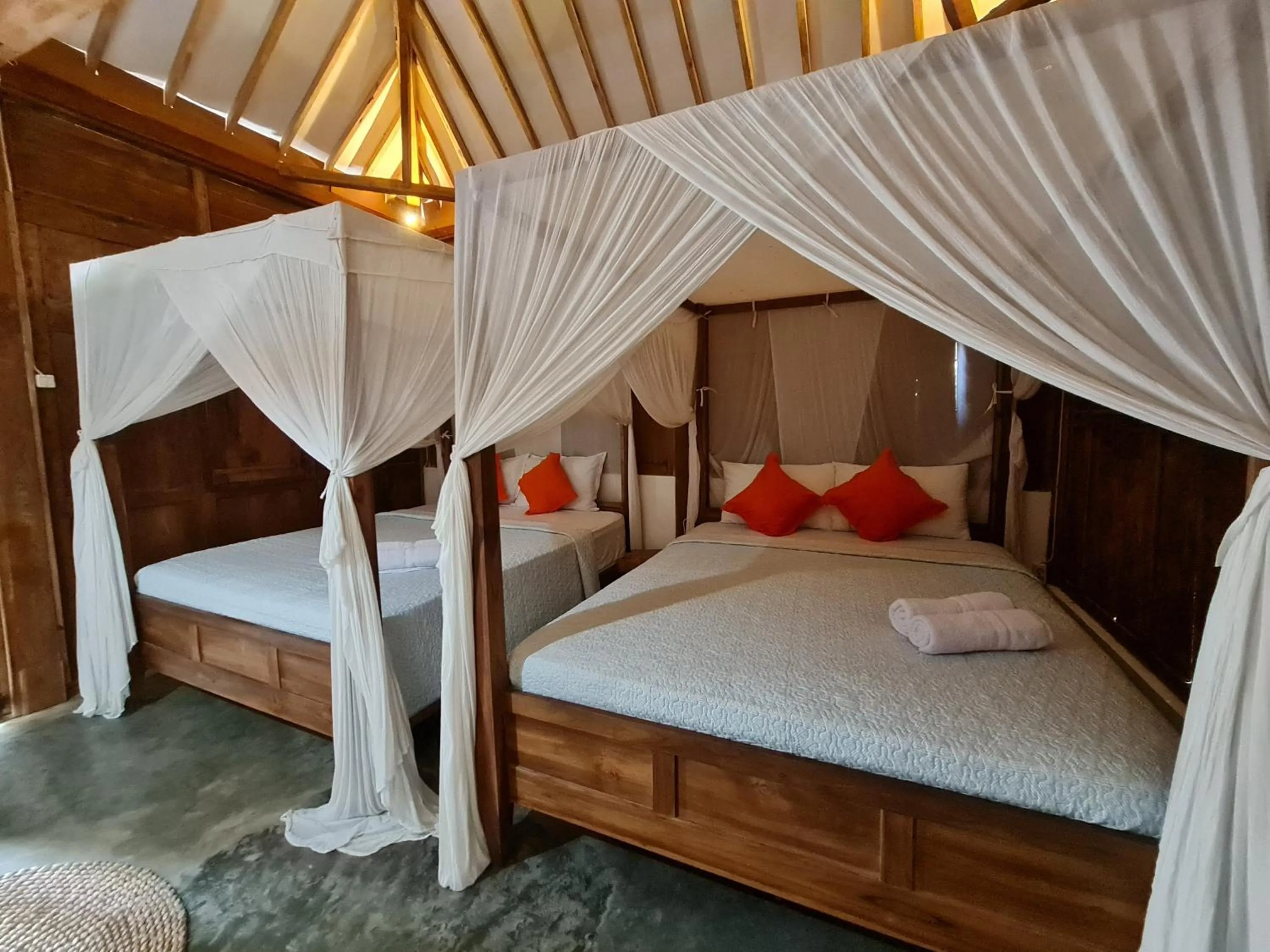 Bed in Villa Kayu Yogyakarta