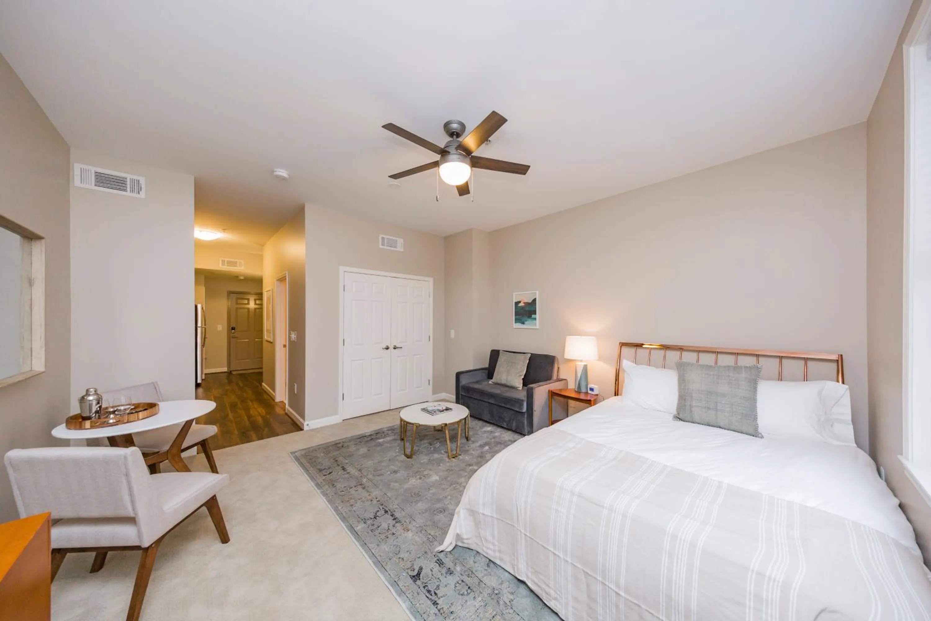 Photo of the whole room, Bed in Mint House Nashville - Hillsboro Village