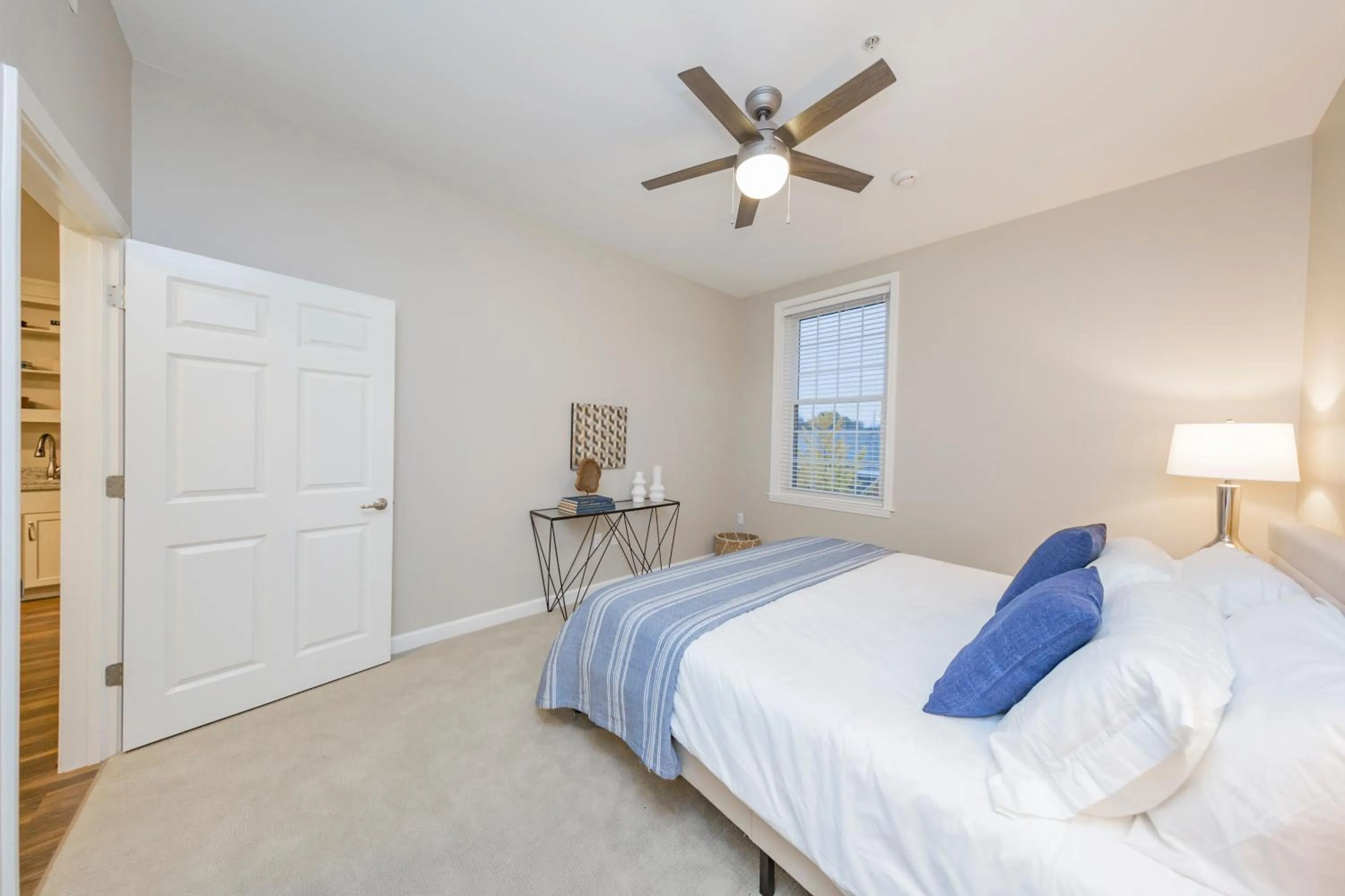 Bedroom, Bed in Mint House Nashville - Hillsboro Village