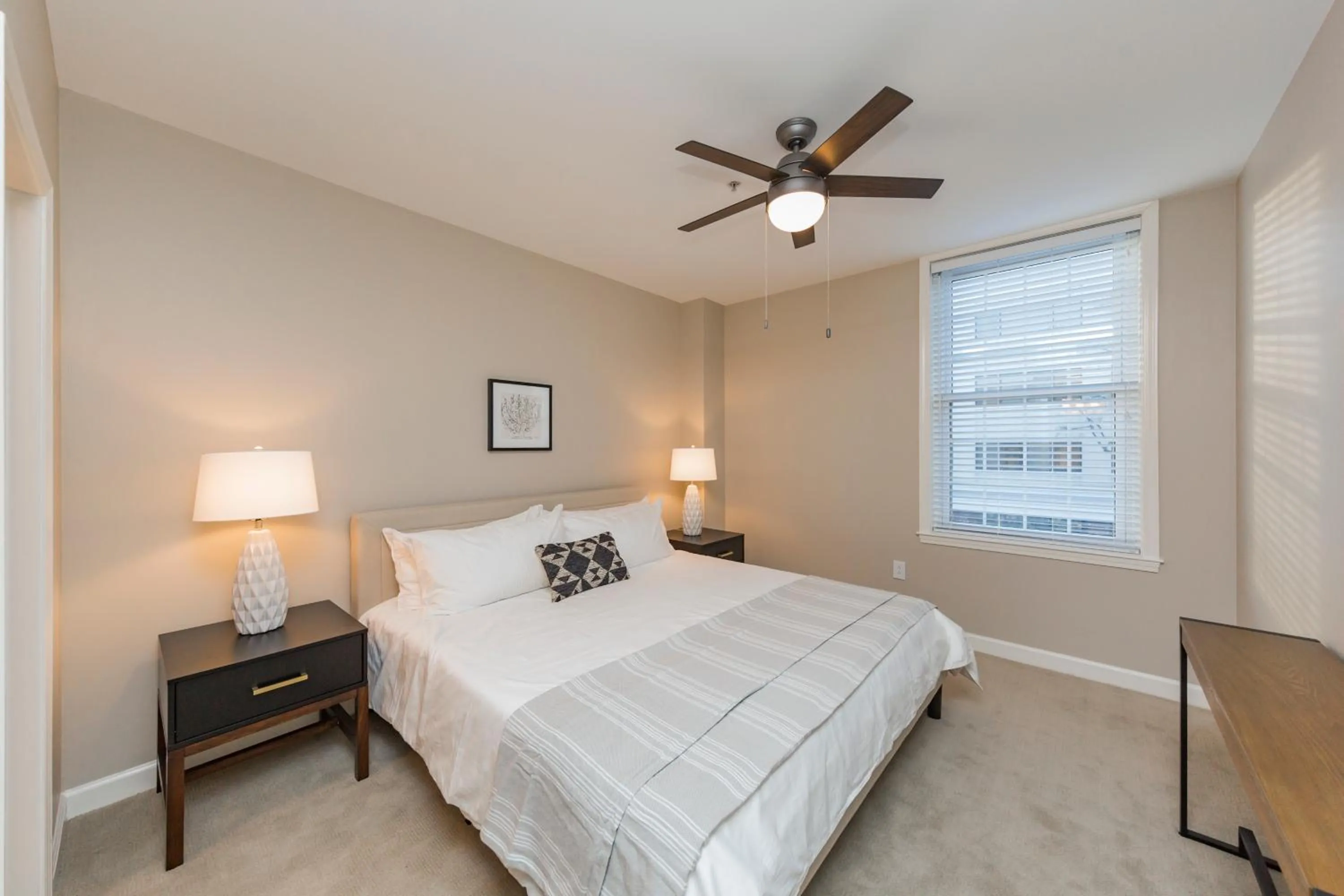 Bed in Mint House Nashville - Hillsboro Village