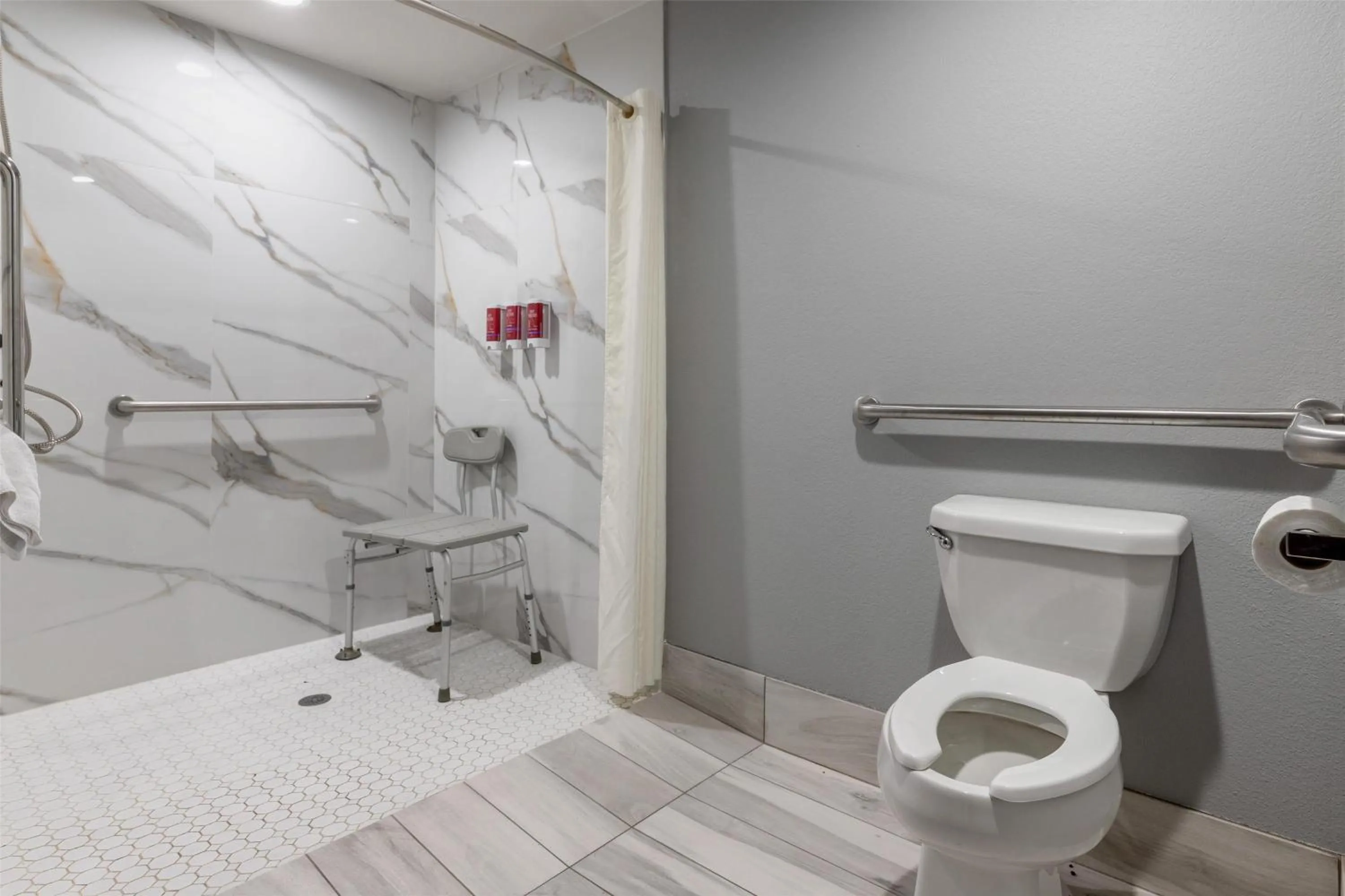 Bathroom in SureStay by Best Western McAlester