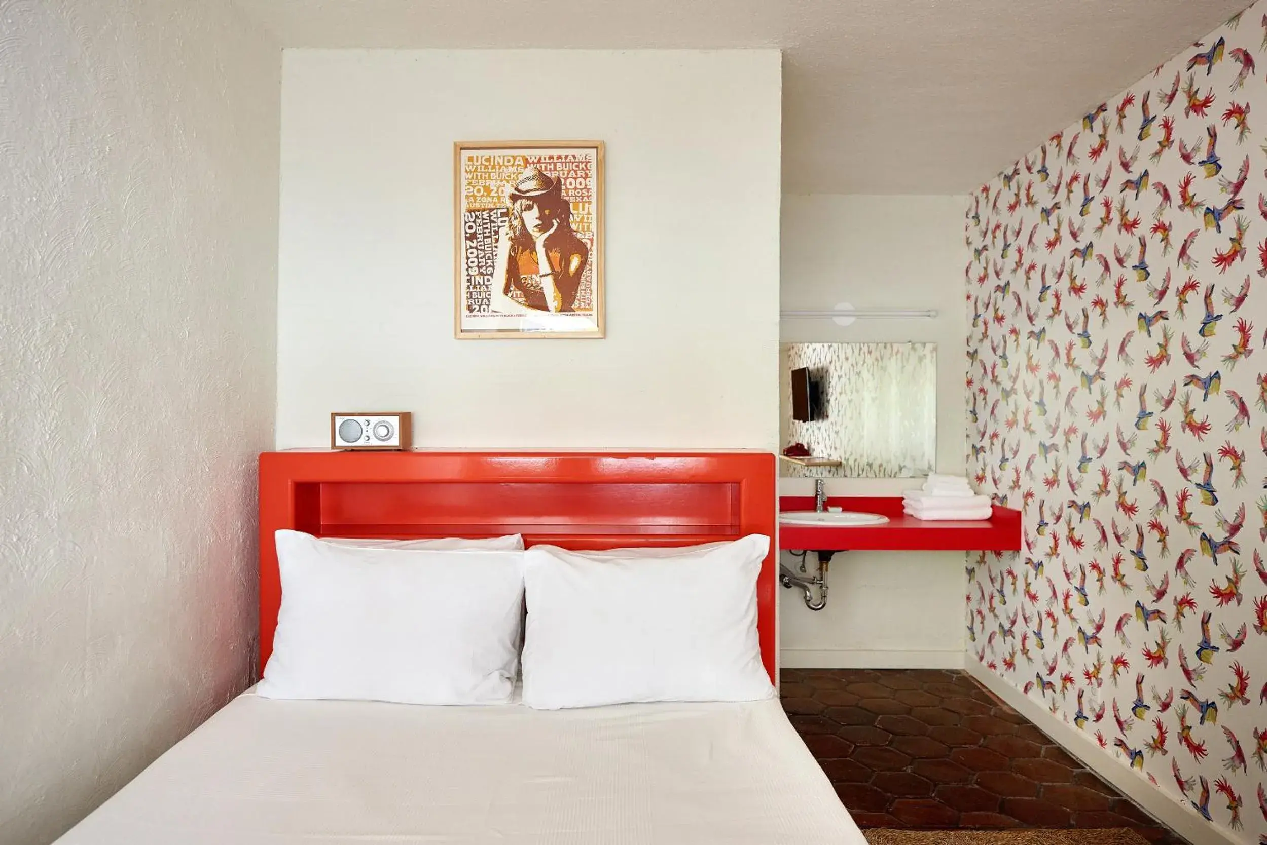 Small Double Room in Austin Motel Small Double Room in Austin Motel