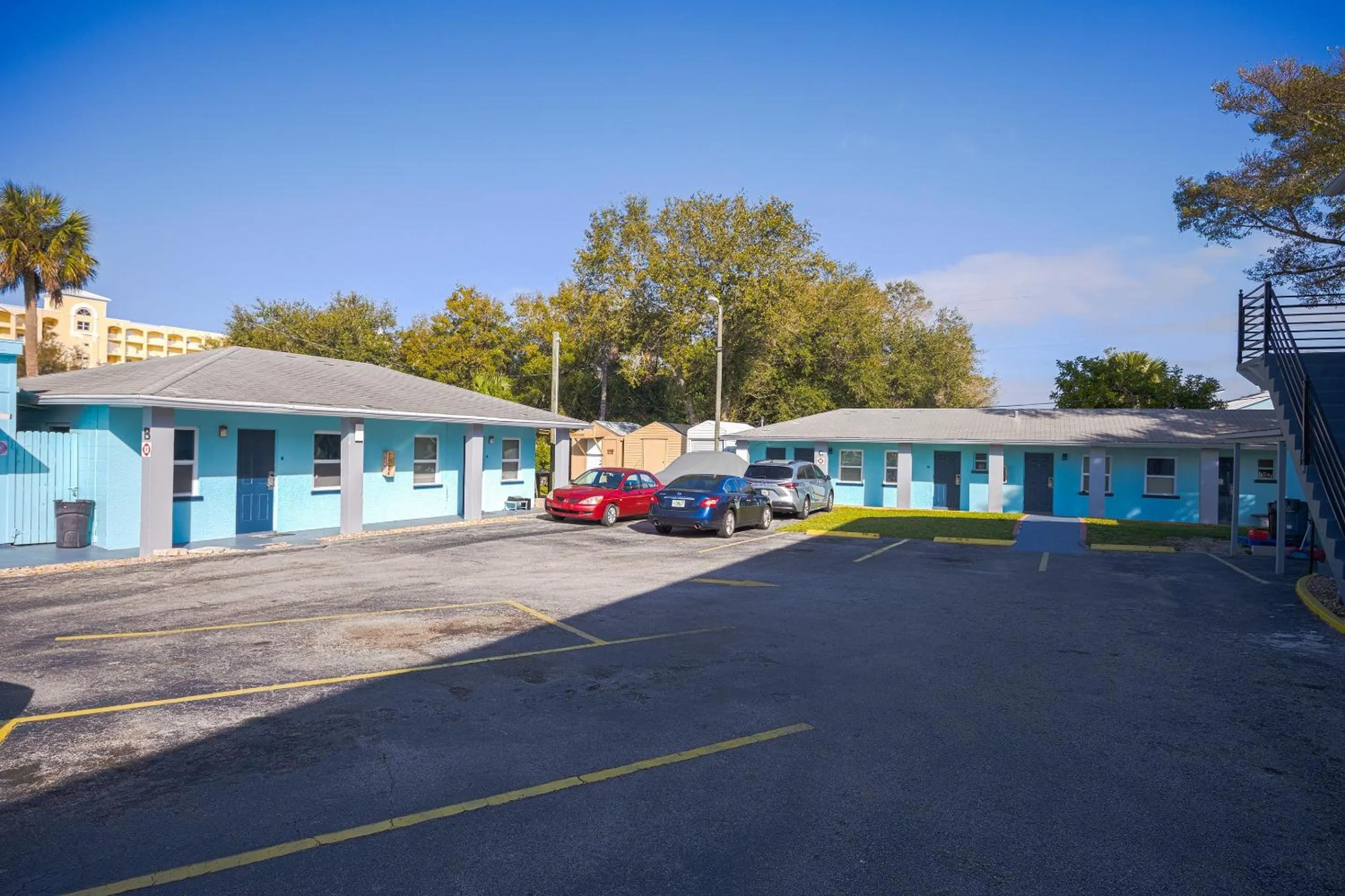 Facade/entrance in Aladdin Motel By OYO Merritt Island