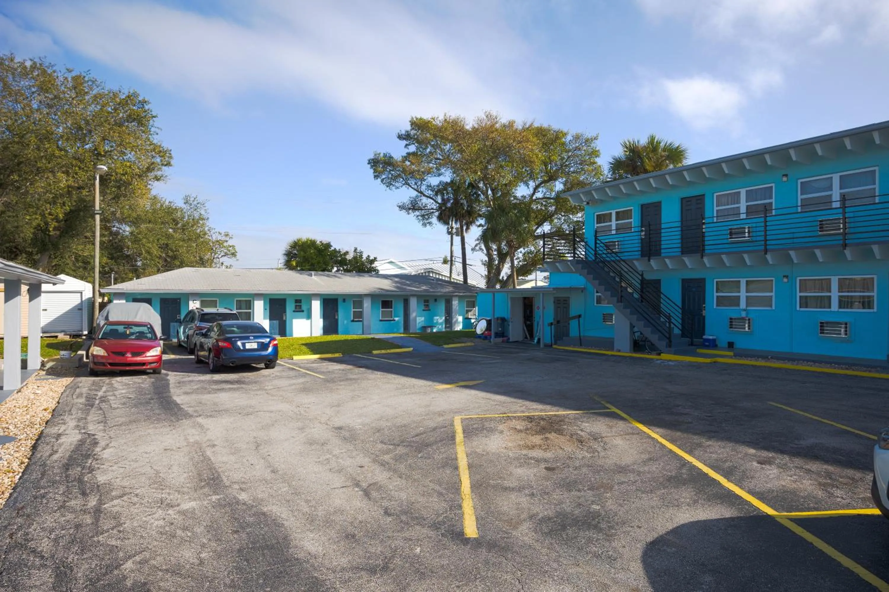 Facade/entrance in Aladdin Motel By OYO Merritt Island