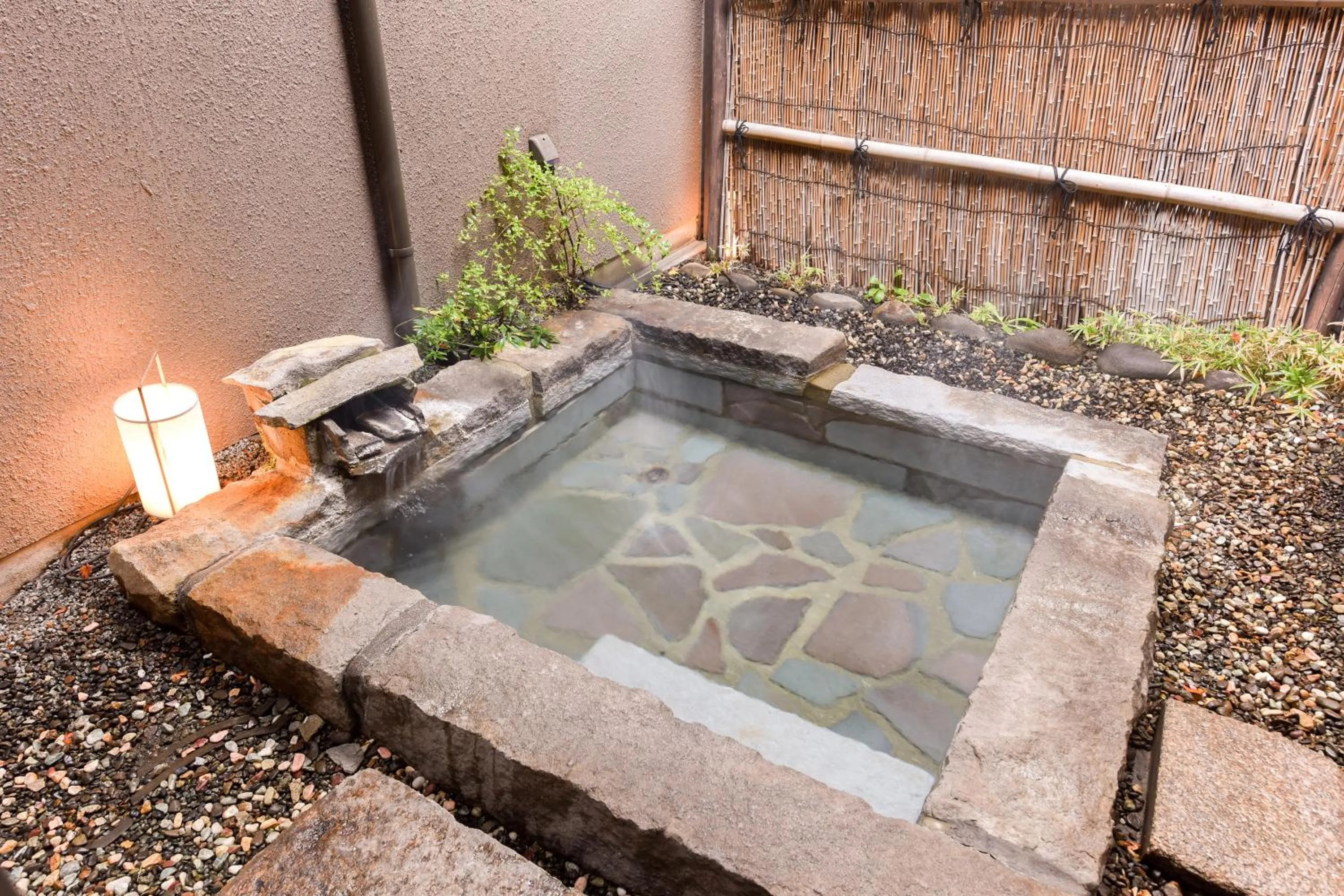 Hot Spring Bath in Kotengu Sanroji