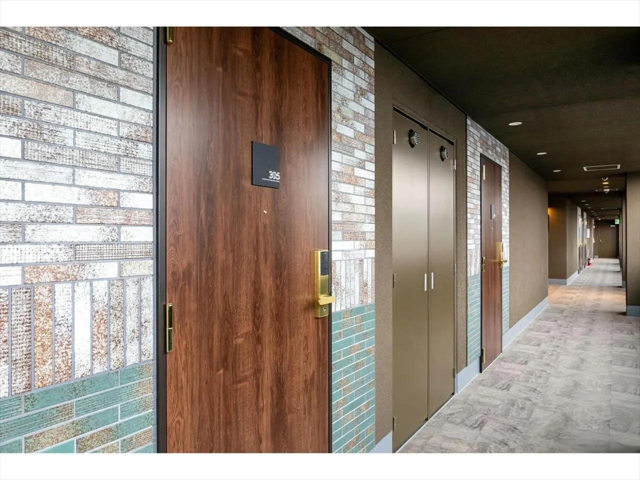 Facade/entrance in HOTEL SHINPOIN OSAKA