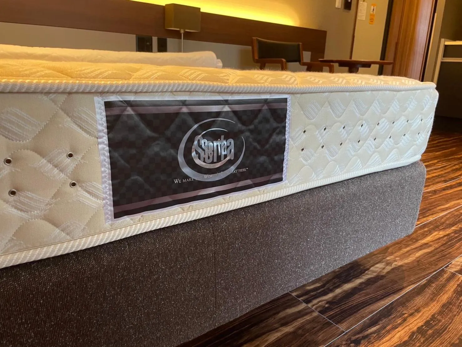 Bed in HOTEL SHINPOIN OSAKA