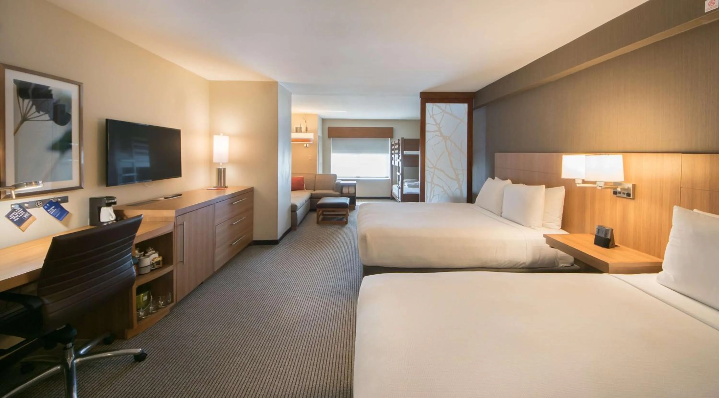 Bedroom, Bed in Hyatt Place Orlando/Lake Buena Vista