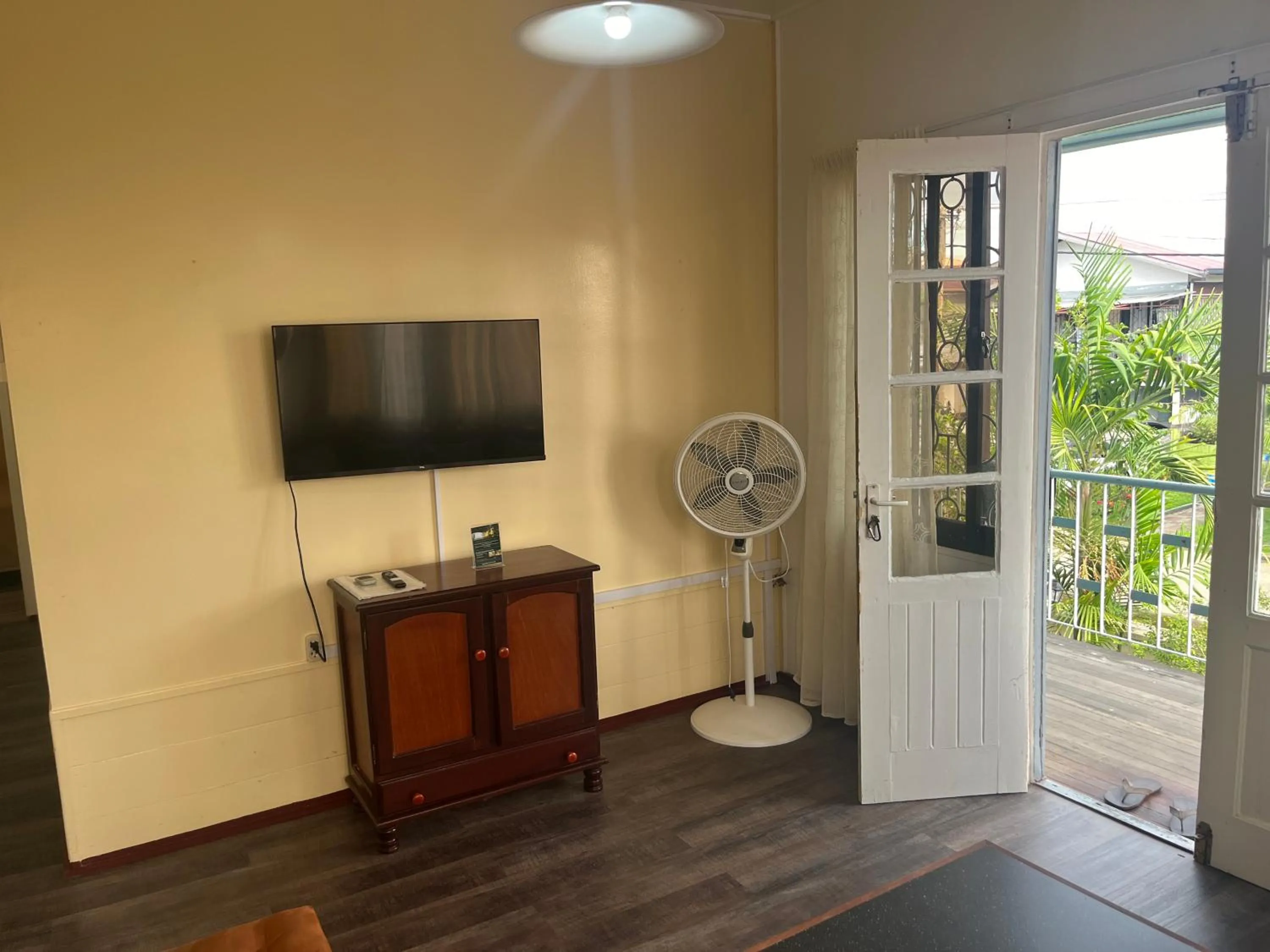 Living room in Max Garden and Pool