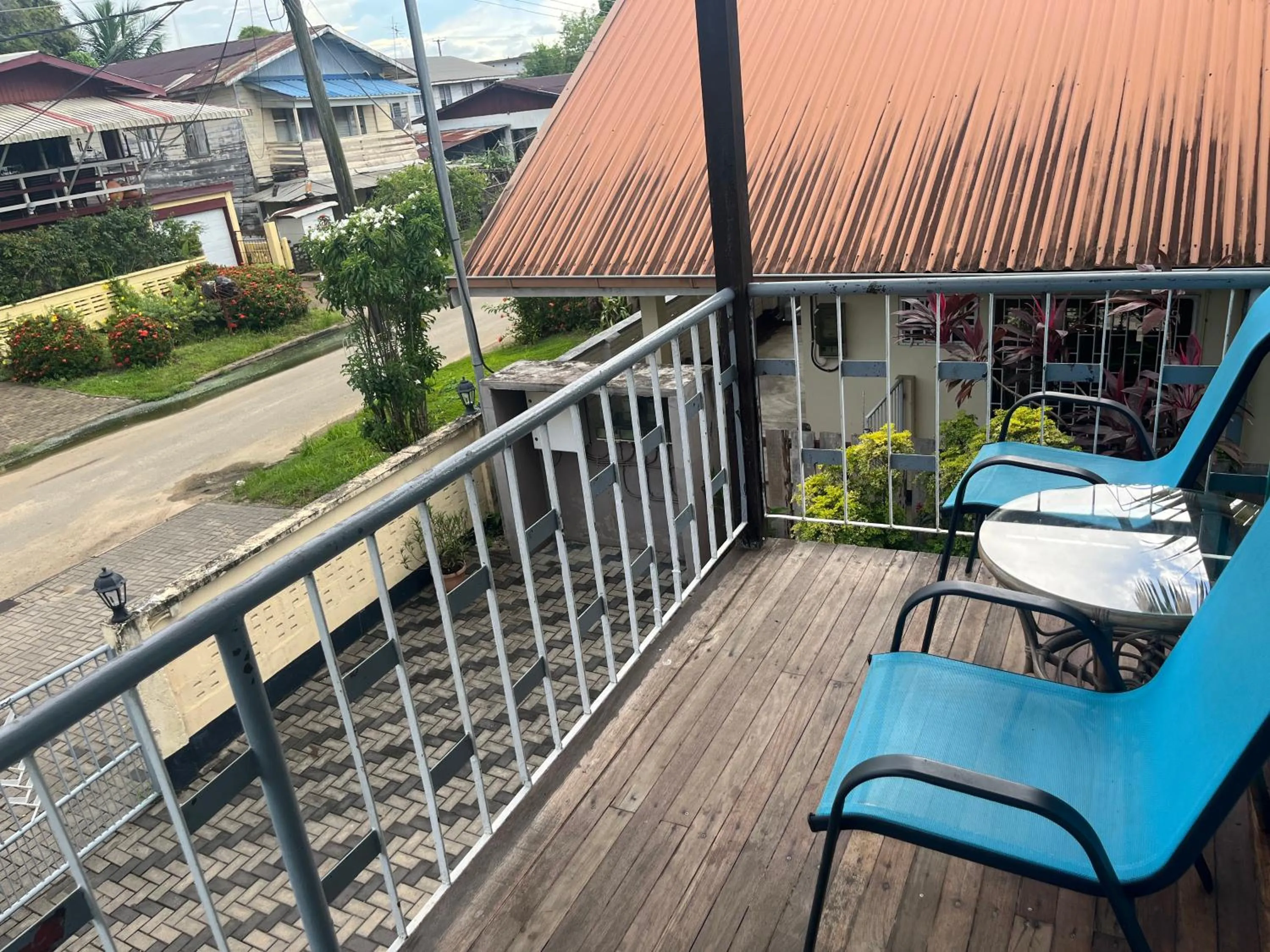 Day in Max Garden and Pool