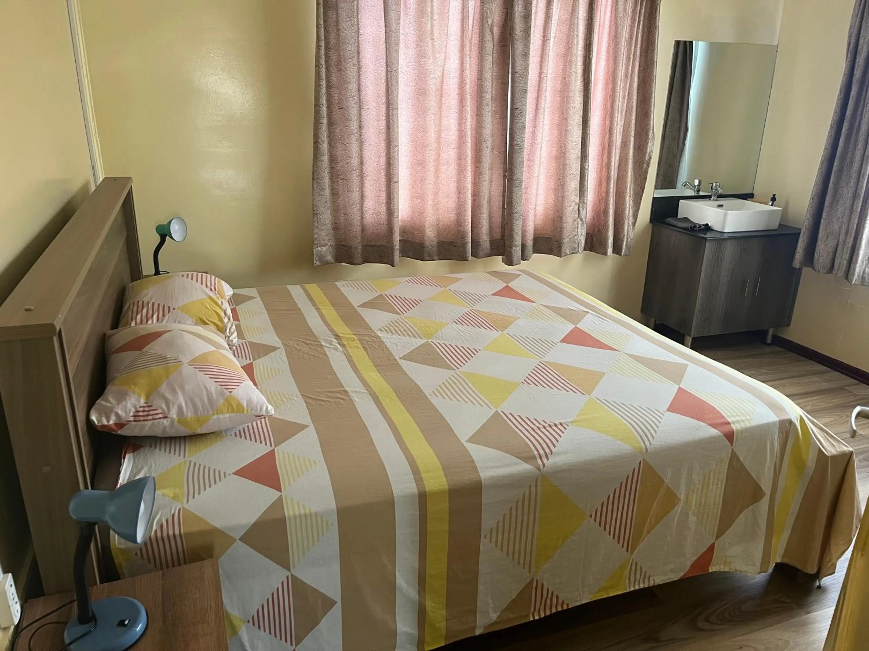 Bed in Max Garden and Pool