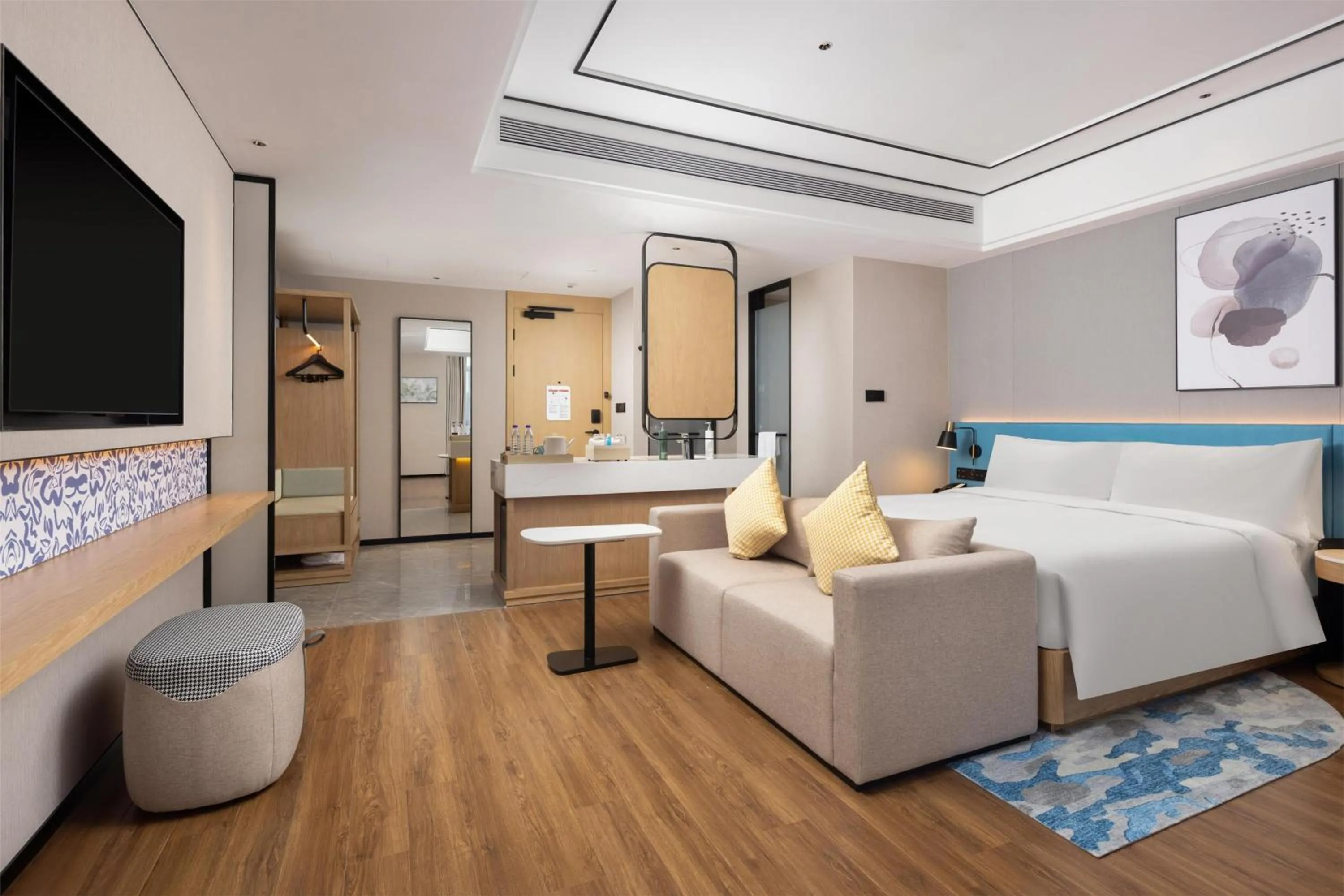 Living room, Bed in Hilton Garden Inn Zhuji East