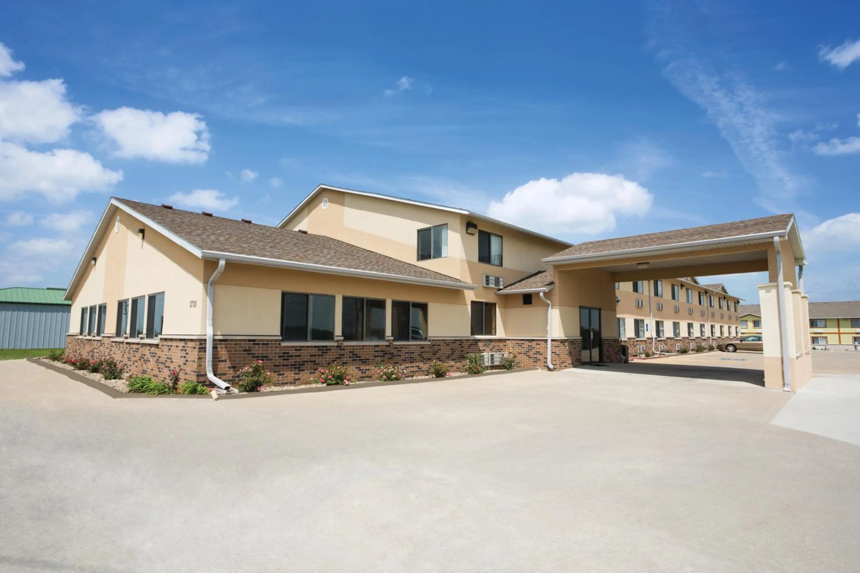 Property building in Super 8 by Wyndham Cameron