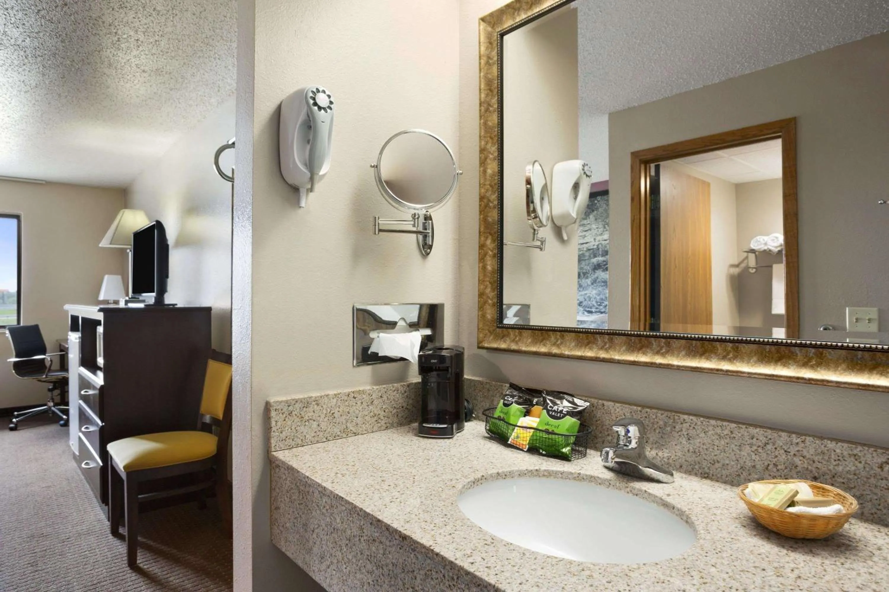 Bathroom in Super 8 by Wyndham Cameron