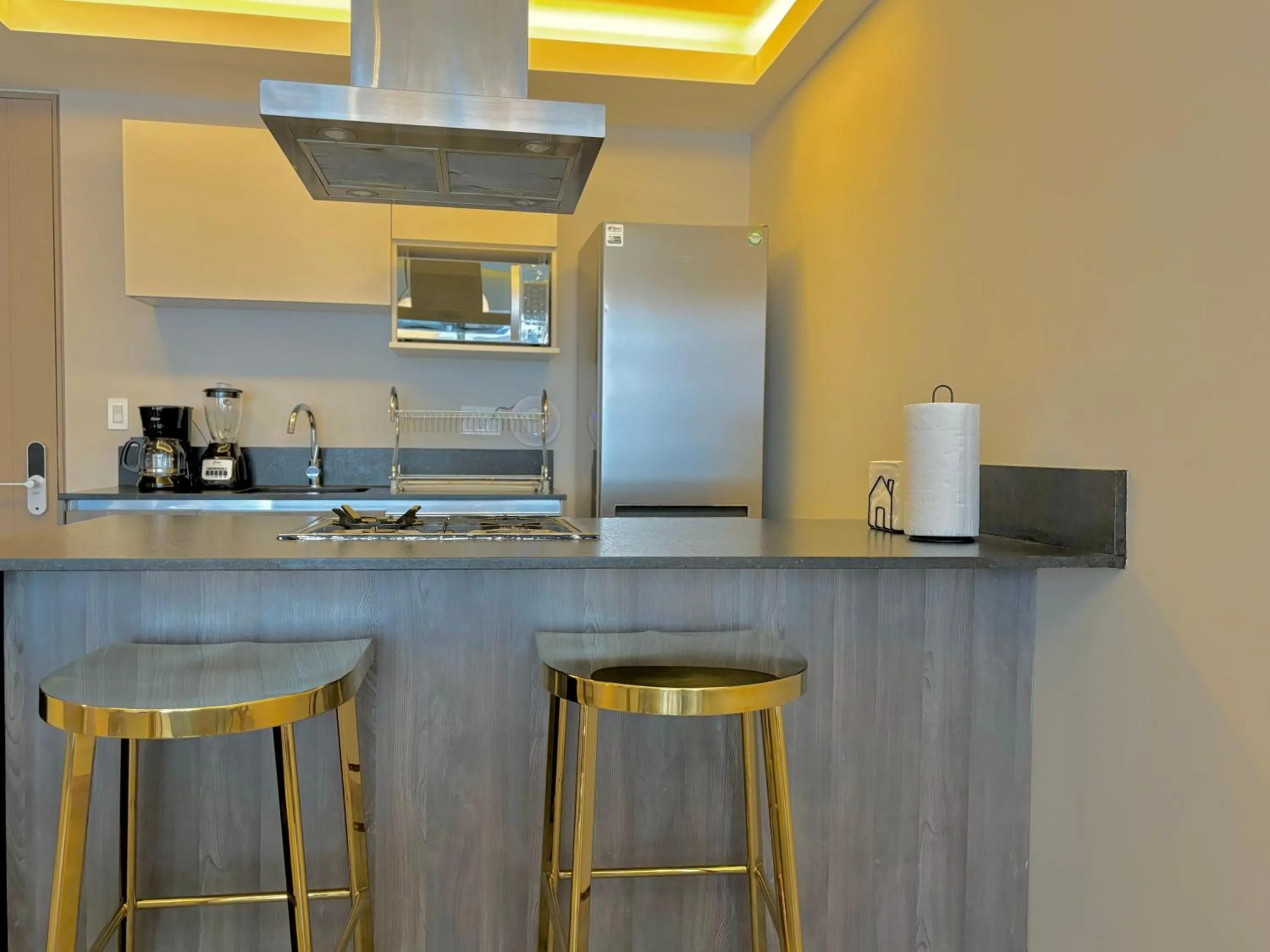 Kitchen or kitchenette in Park Life Paradox Santa Fe