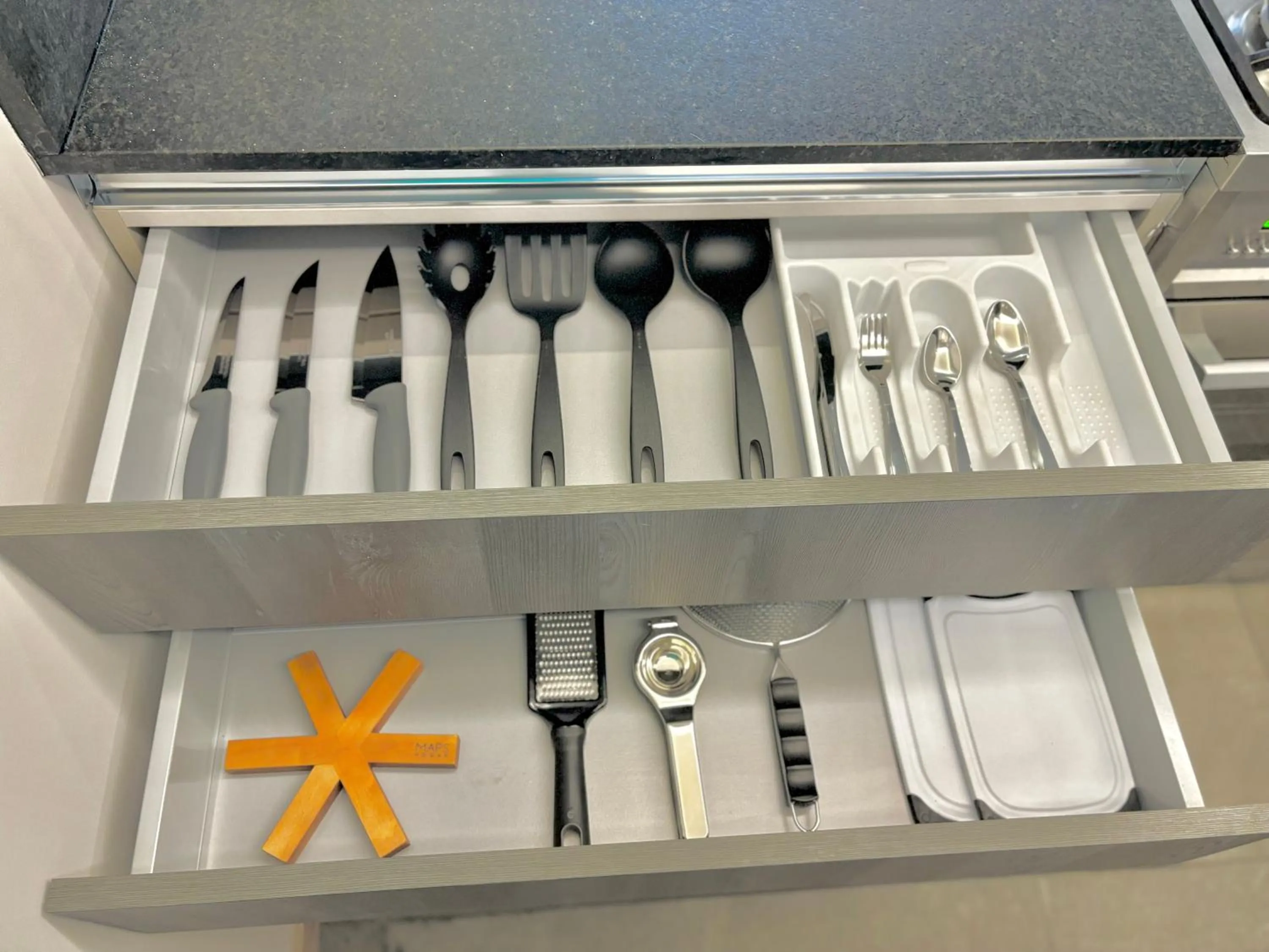 Kitchen or kitchenette in Park Life Paradox Santa Fe