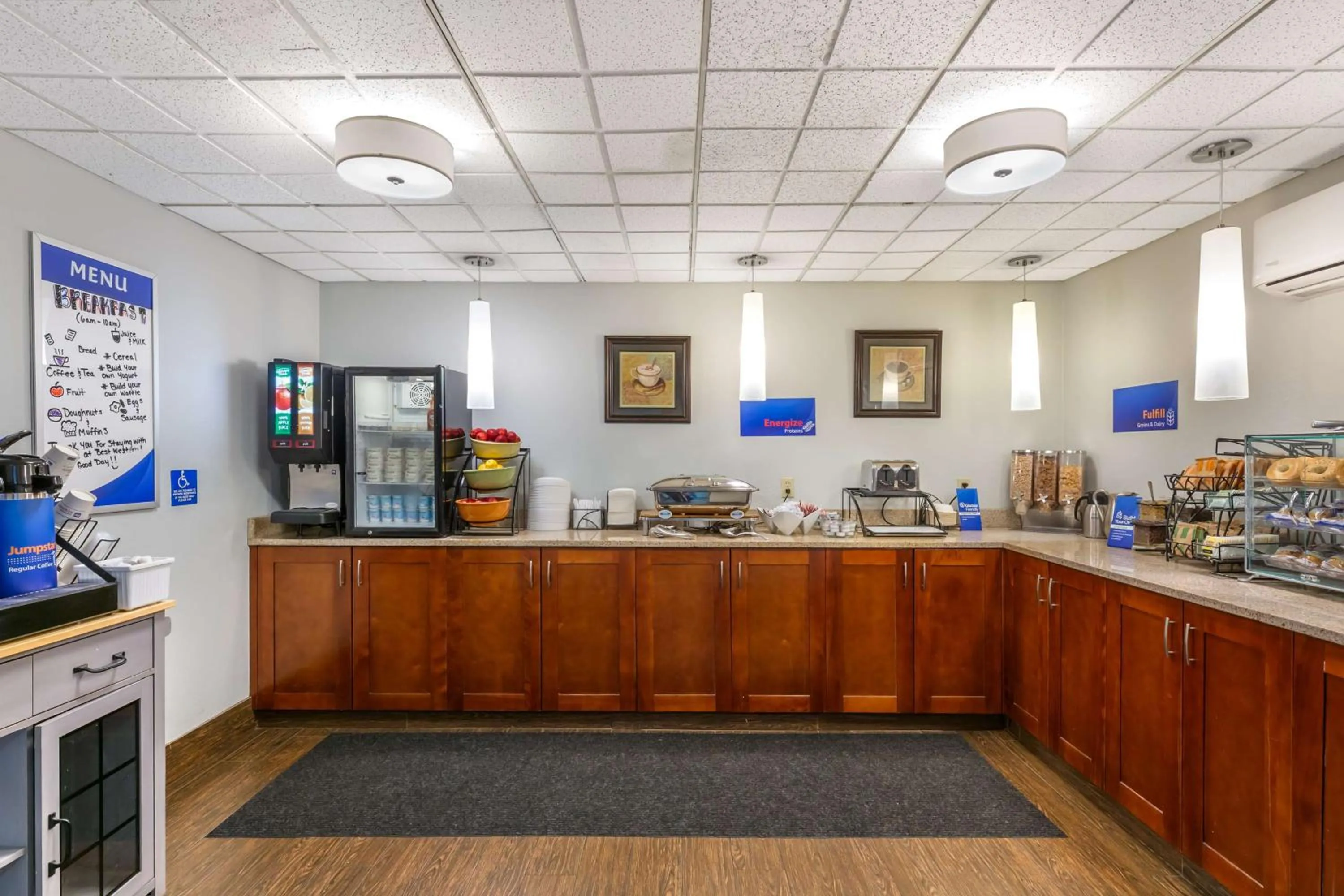 Breakfast in Best Western Port Clinton