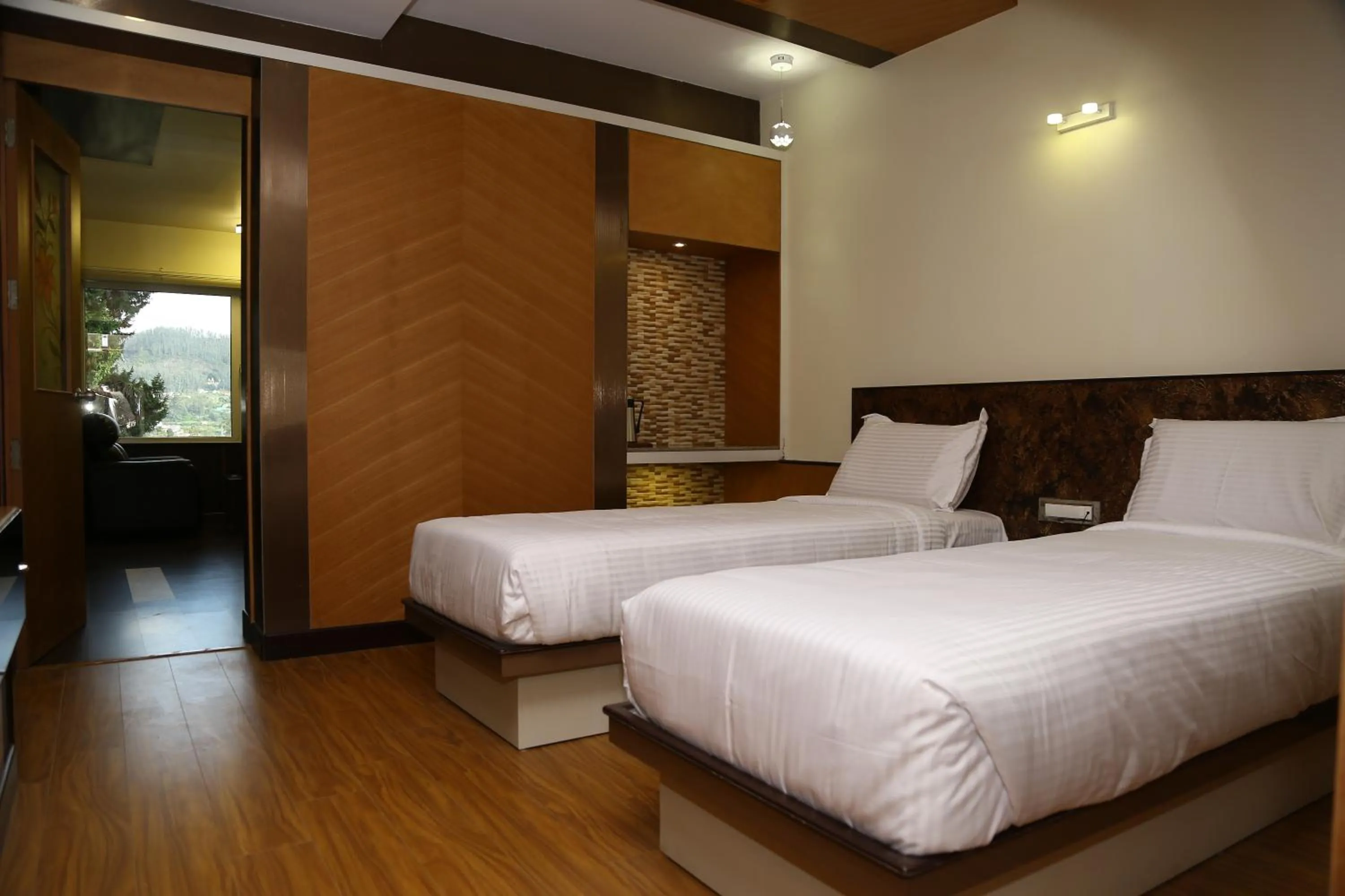 Bed in Beverly villa