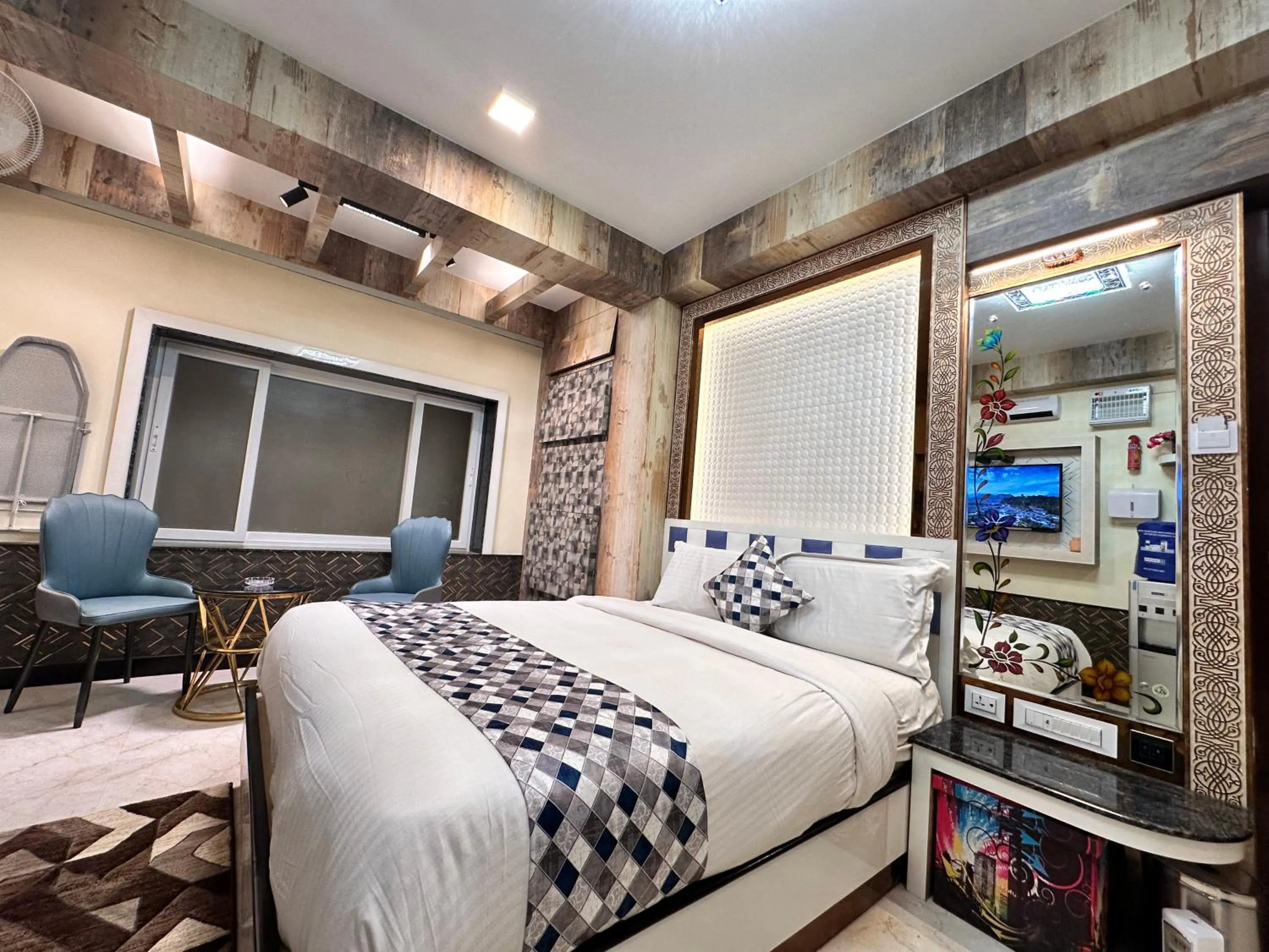 Bed in Beverly villa