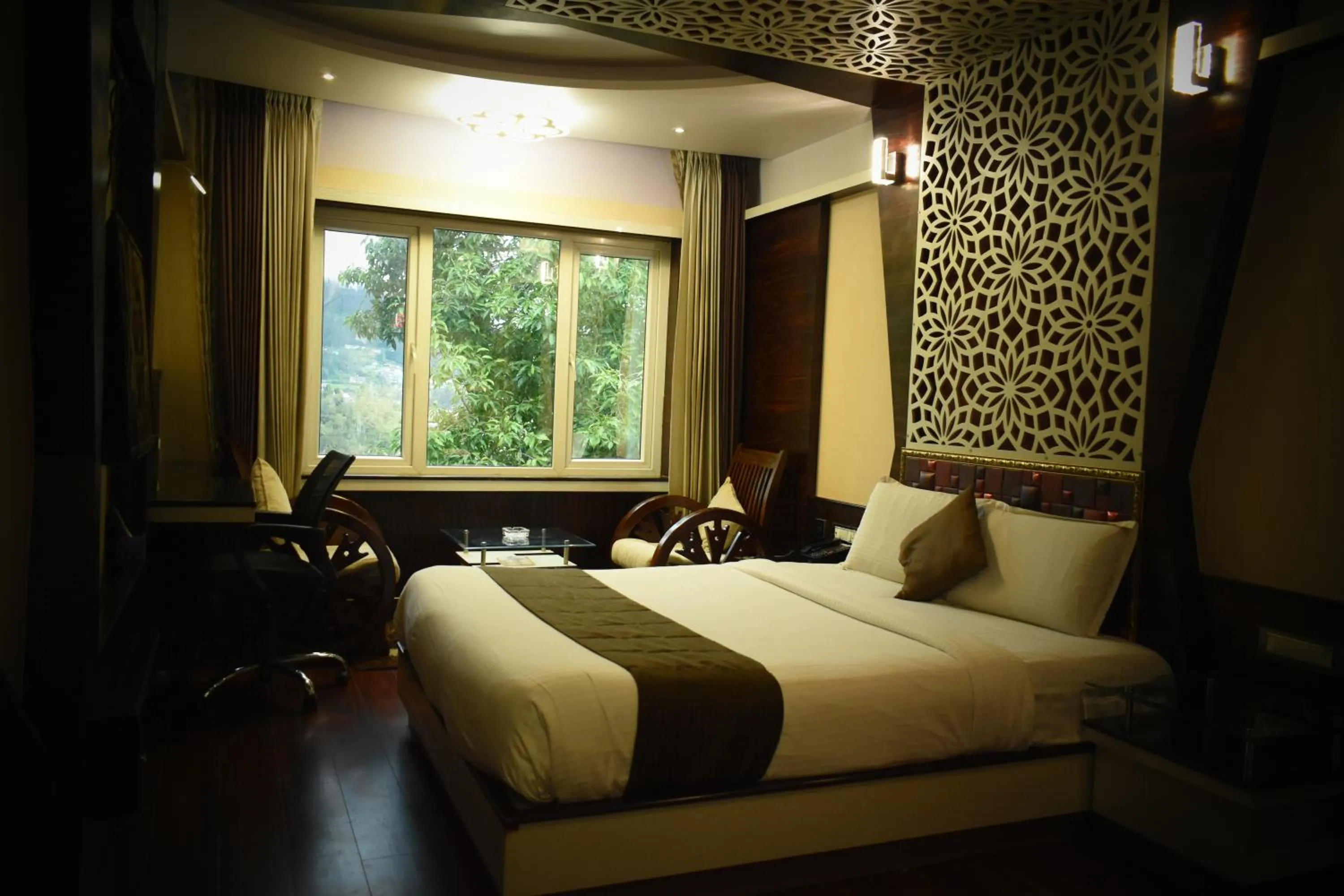 Bed in Beverly villa