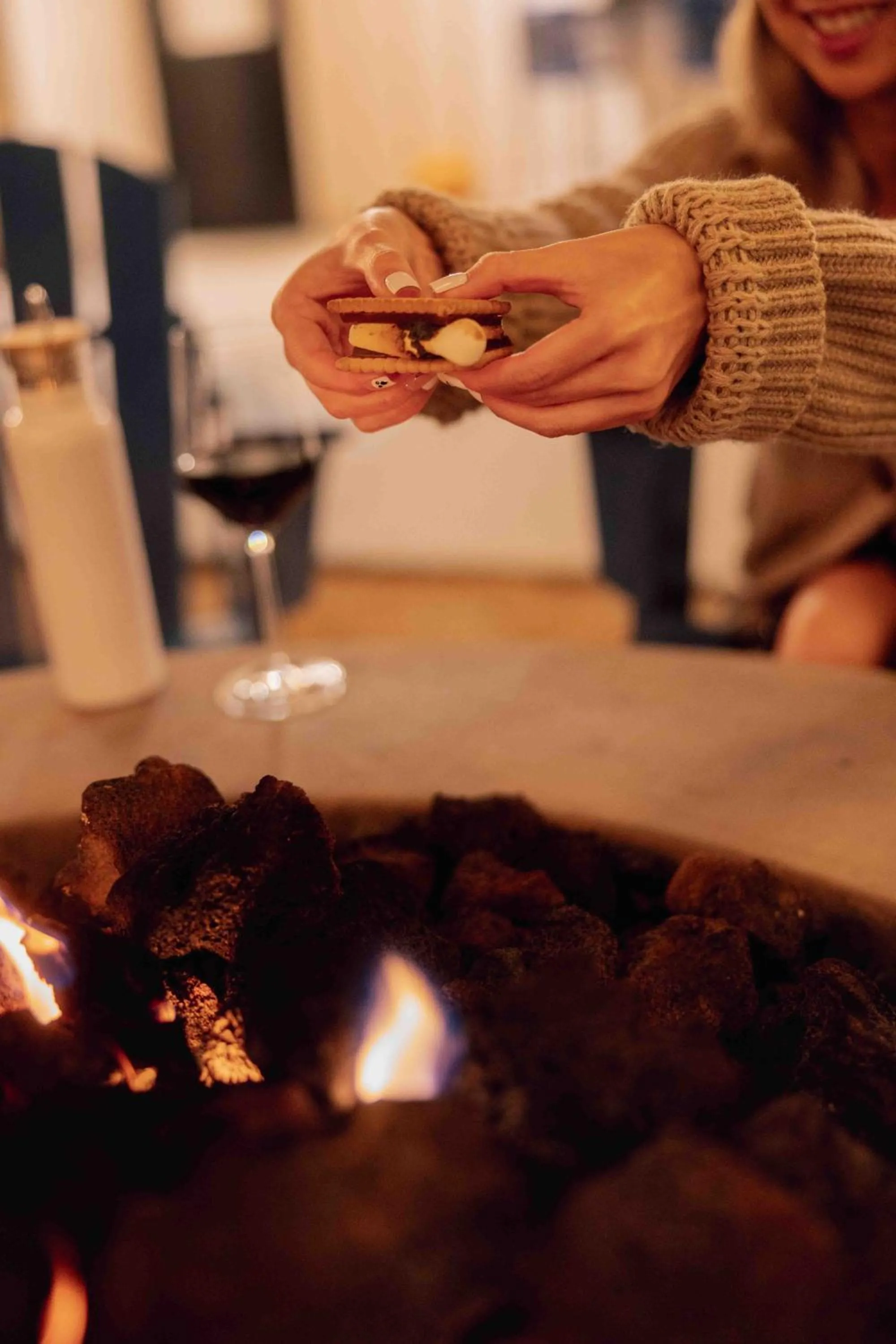 flat iron in Calistoga Motor Lodge and Spa