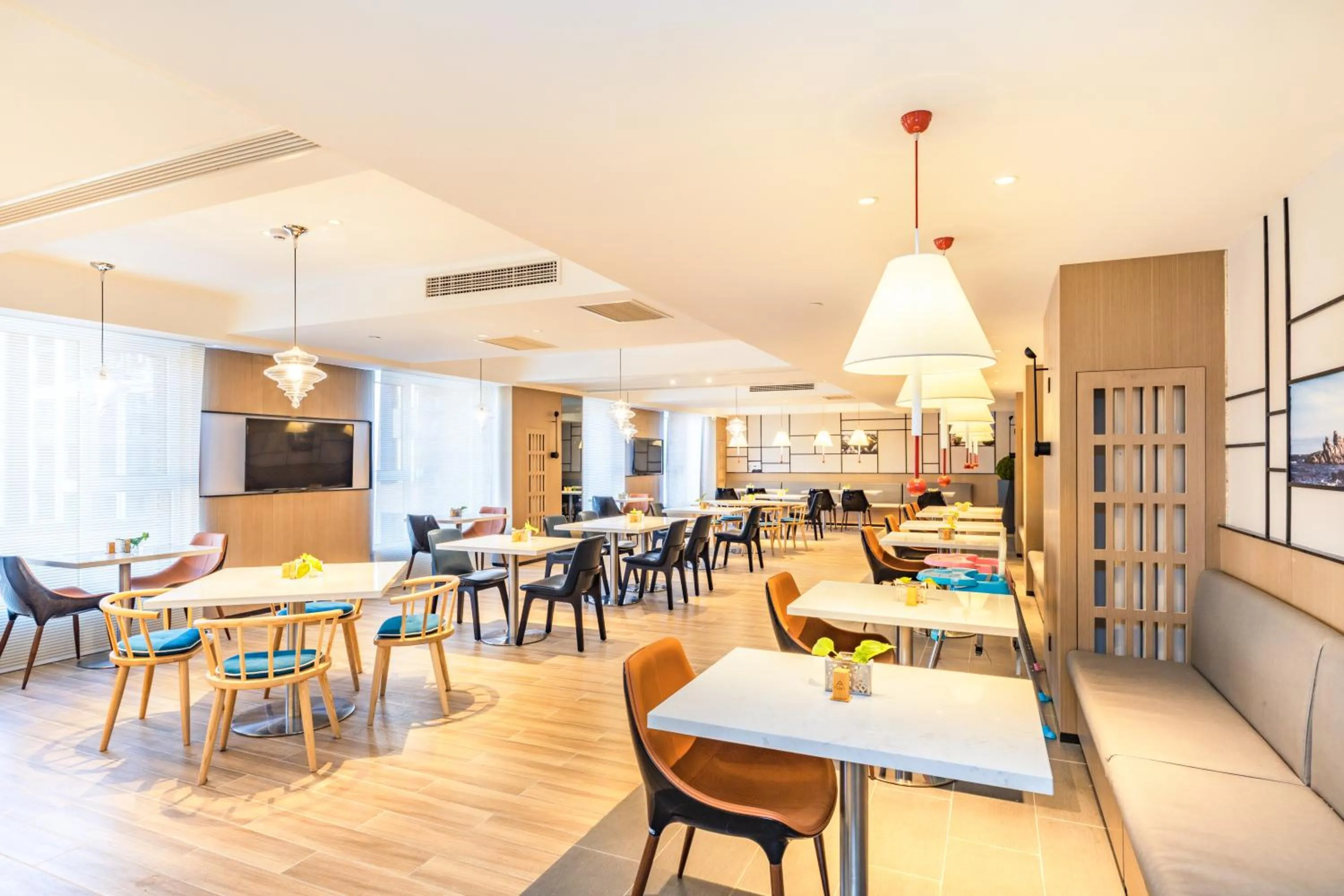 Restaurant/places to eat in Atour Hotel Qingdao Airport Chengyang Wanxianghui