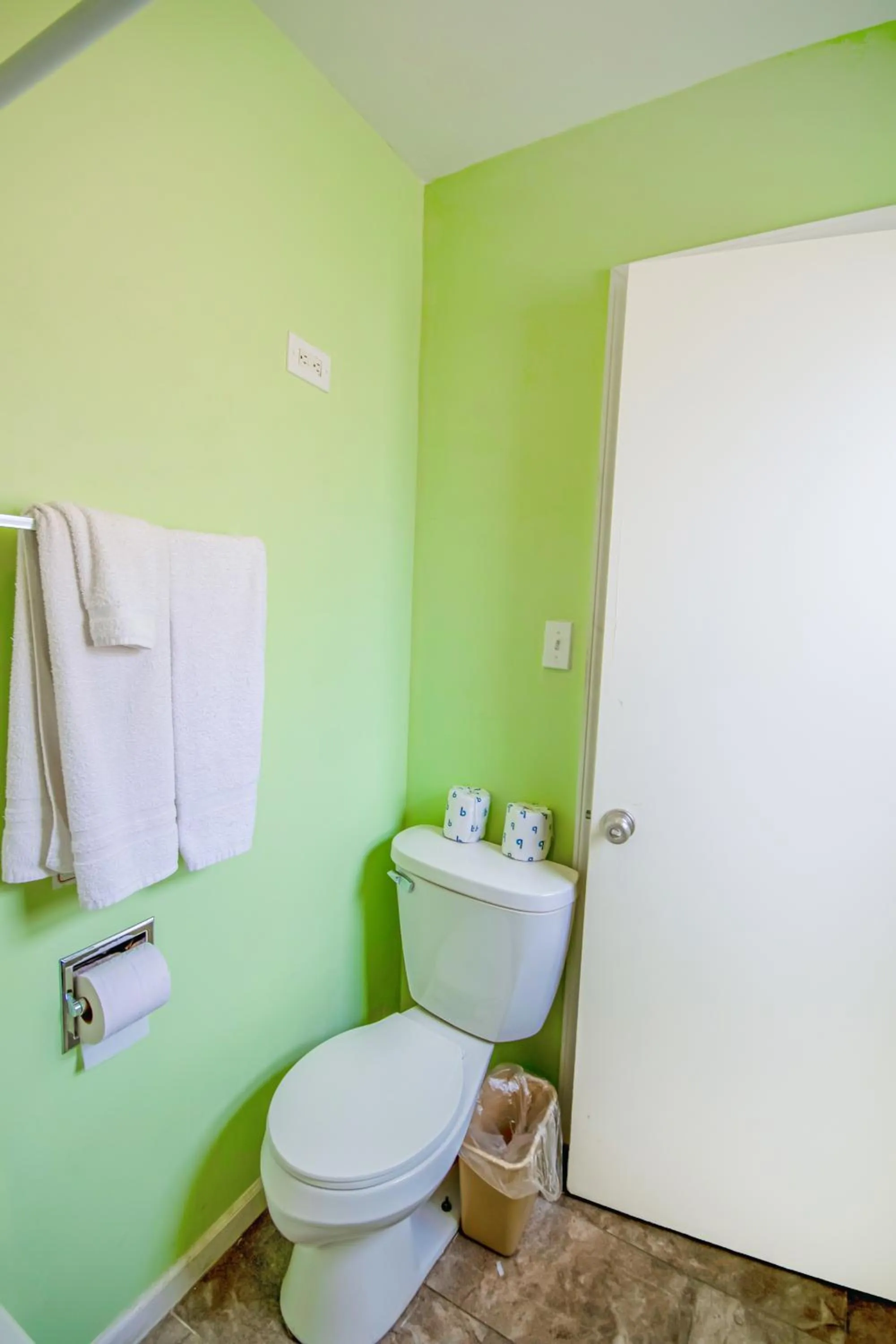 Bathroom in OYO Travelier Motel