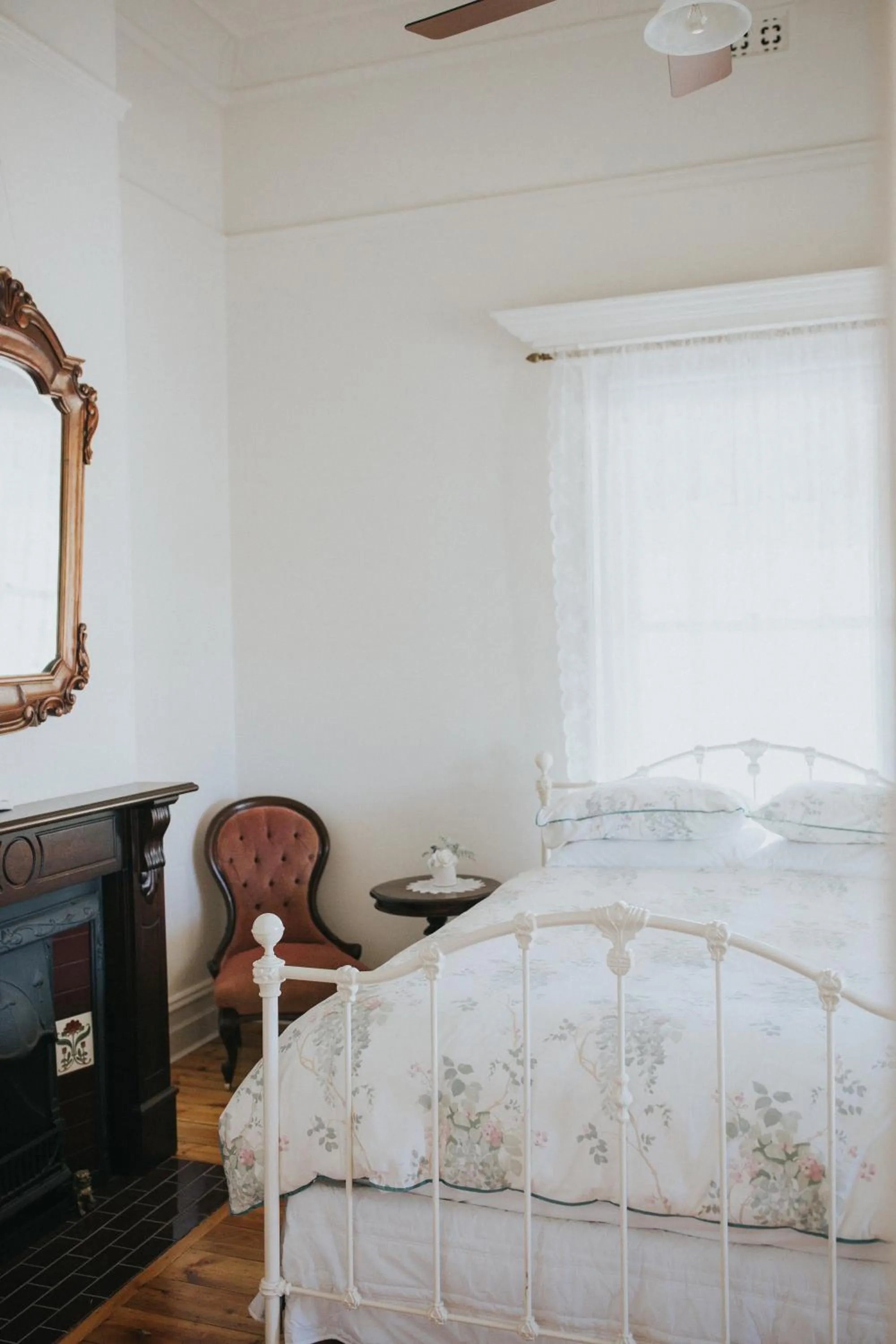 Bed in Dubuque Bed and Breakfast