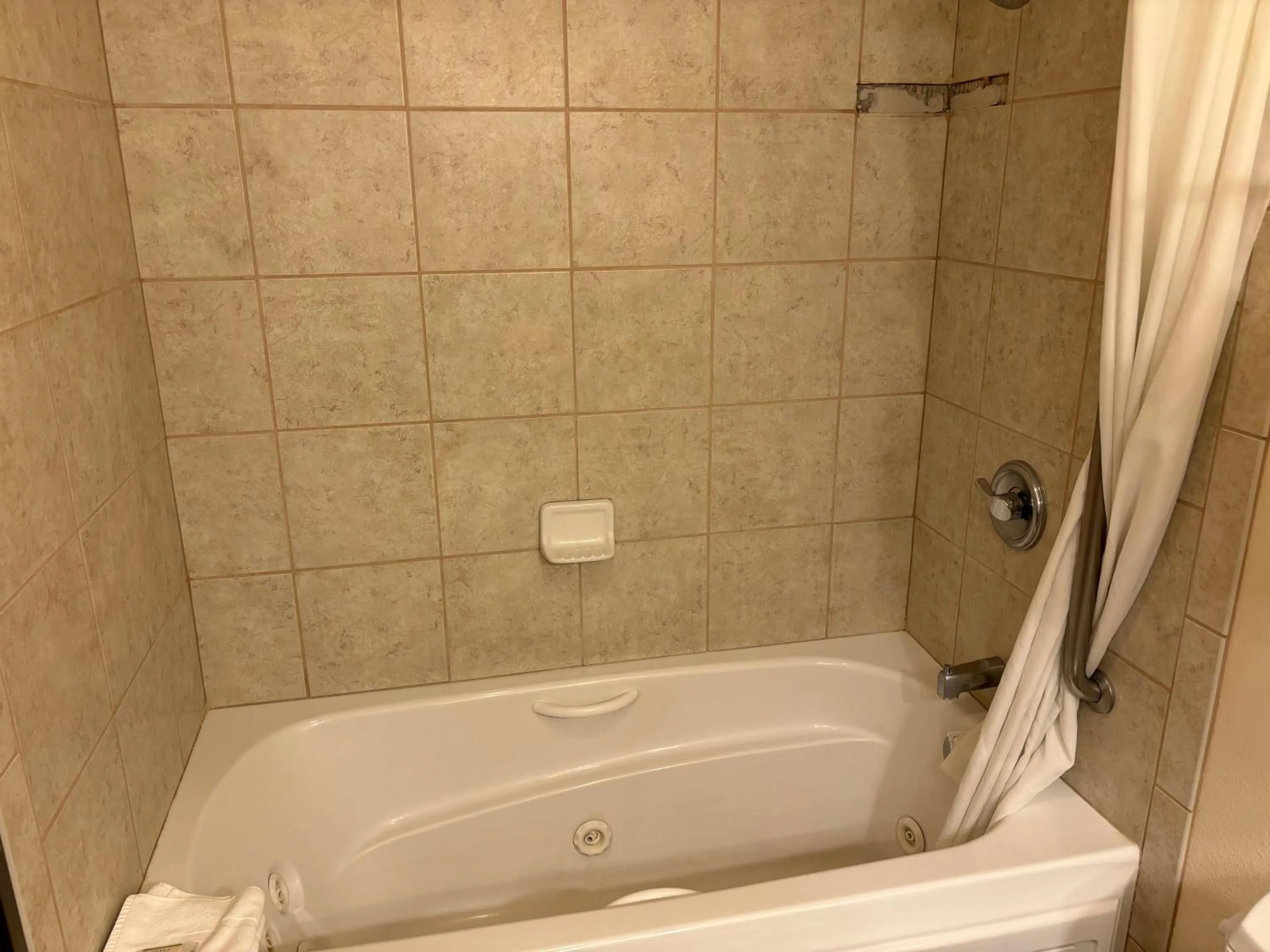 Super 8 by Wyndham Rexburg