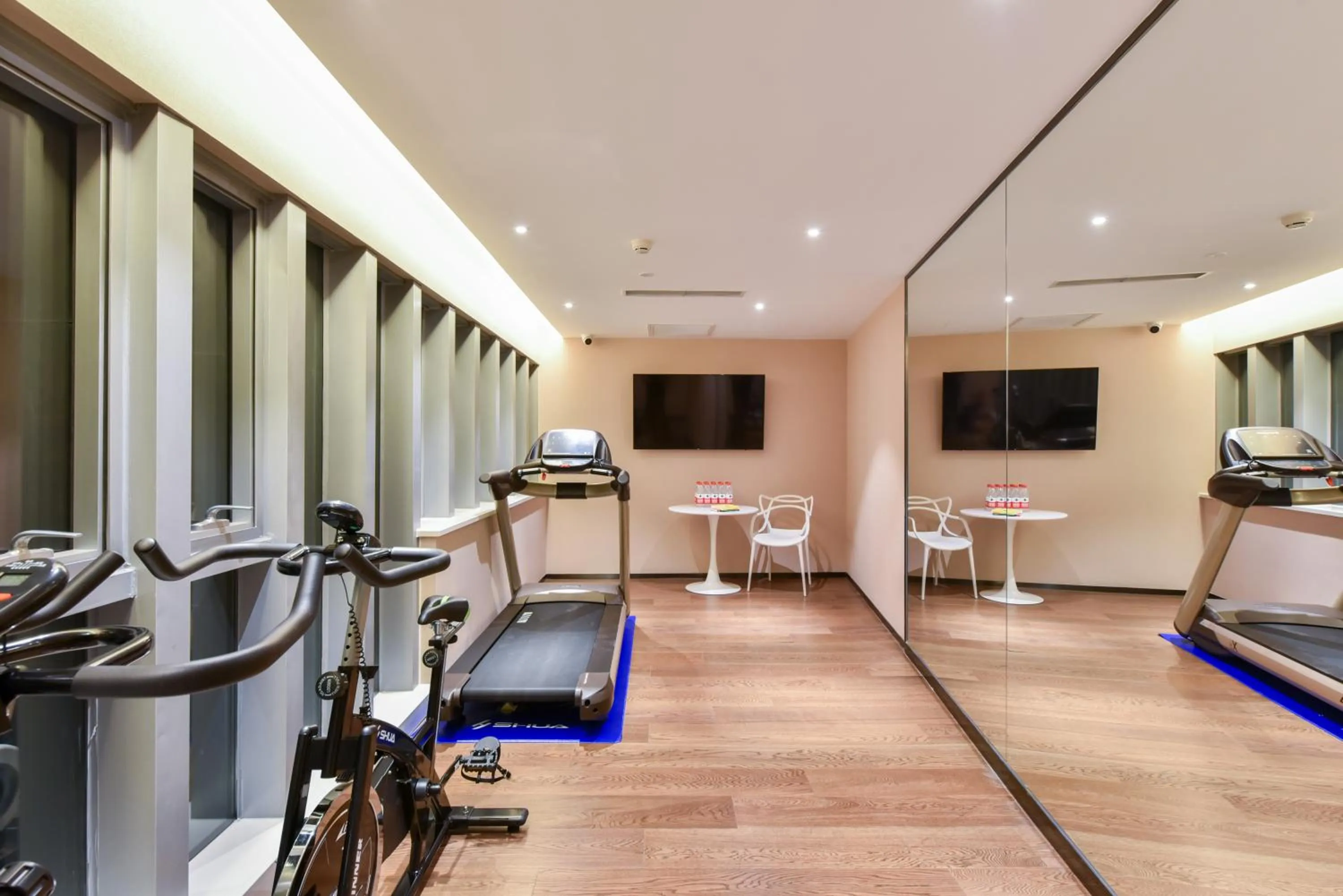 Fitness centre/facilities in Atour Hotel Capital Airport Beijing