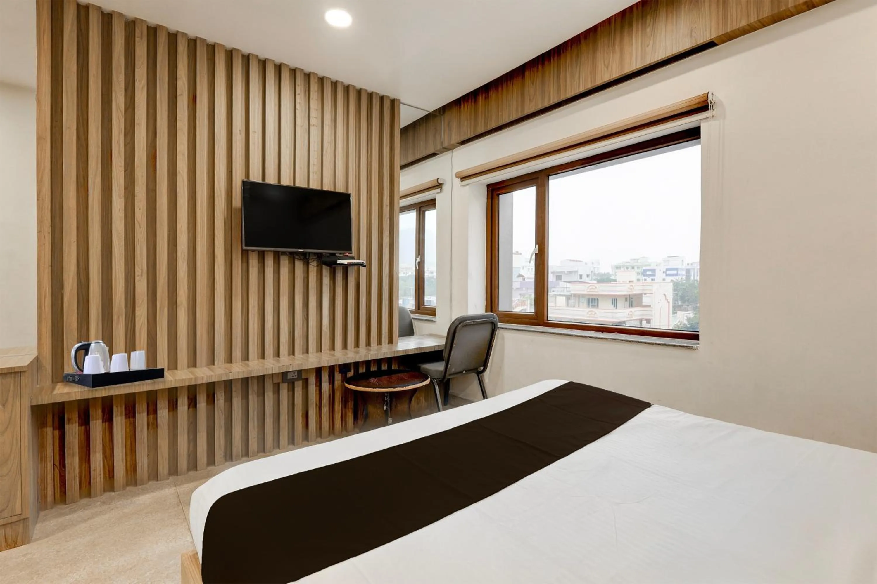 Bedroom, Bed in Super Townhouse V Hotel