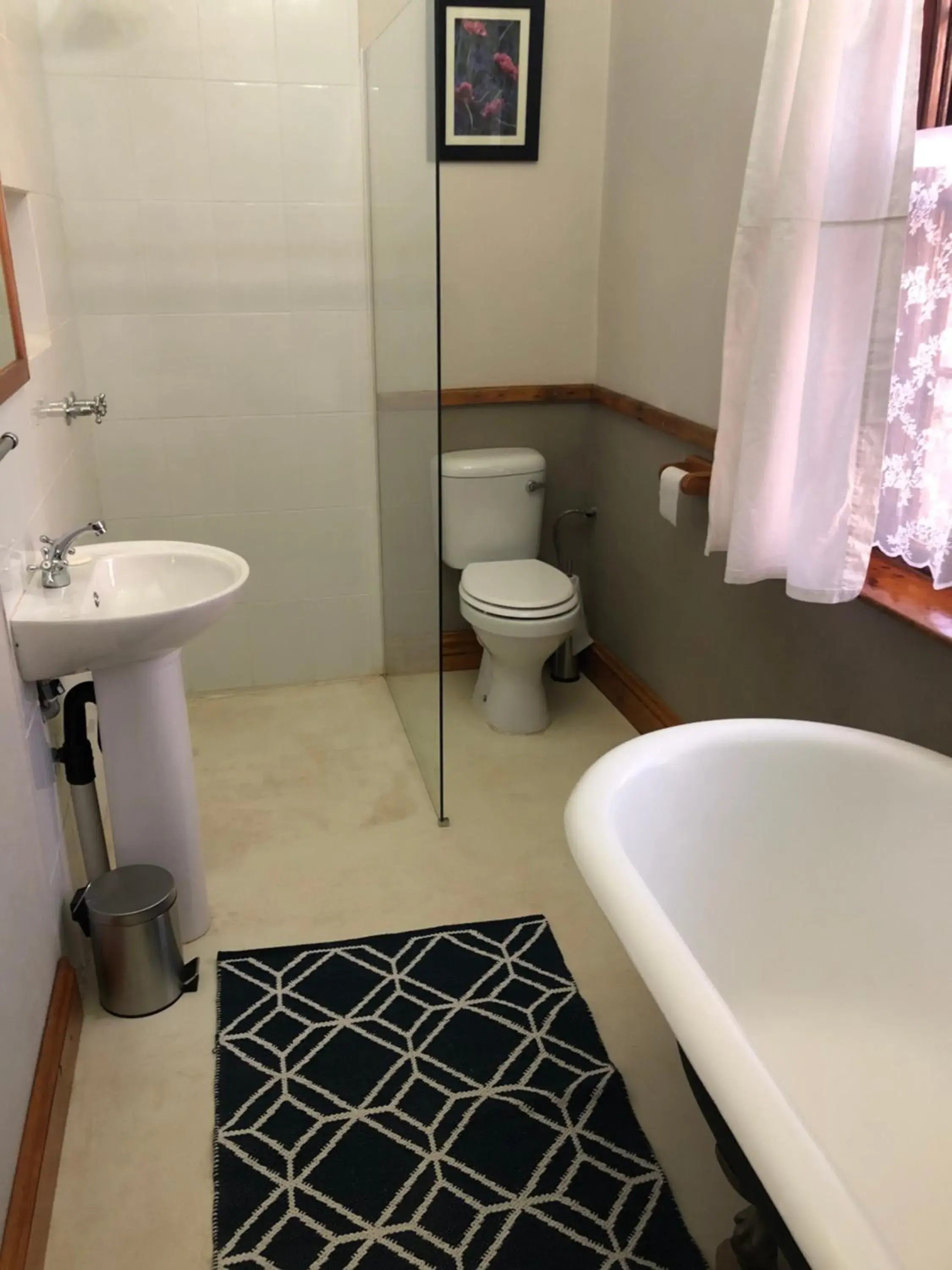 Deluxe Double Room - single occupancy in Apple and Rose Deluxe Double Room - single occupancy in Apple and Rose