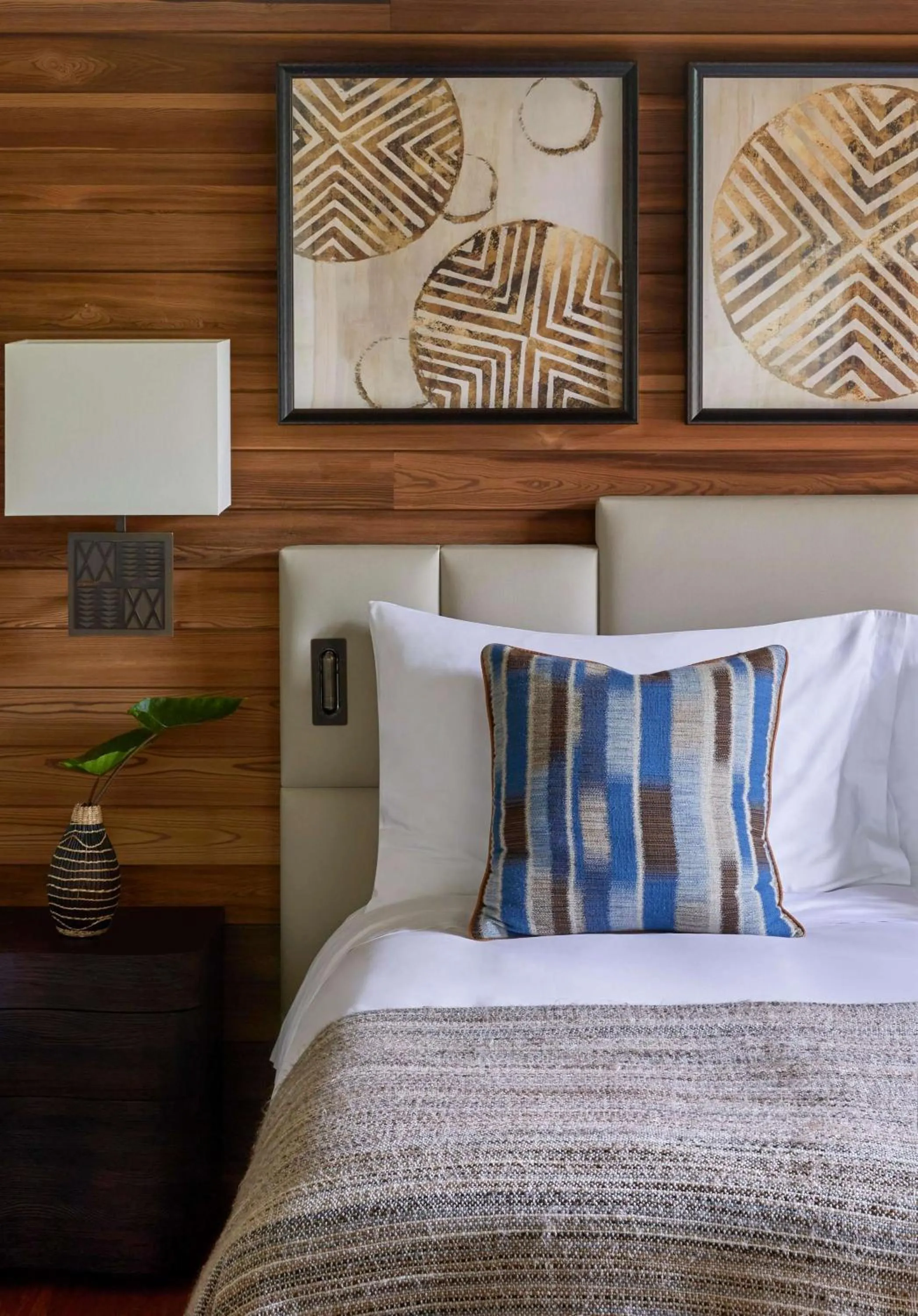 Bedroom, Bed in One&Only Gorilla's Nest