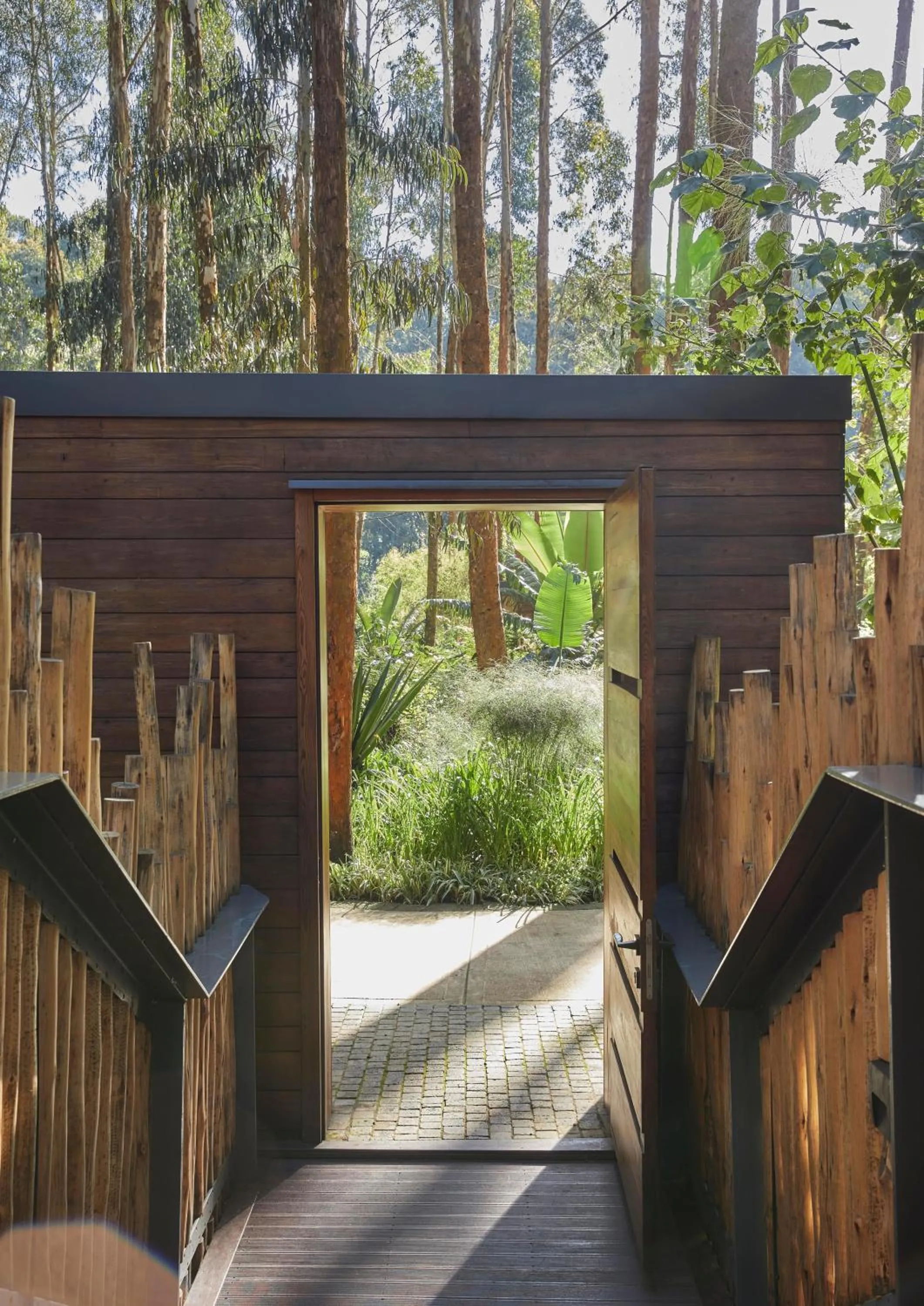 Photo of the whole room in One&Only Gorilla's Nest