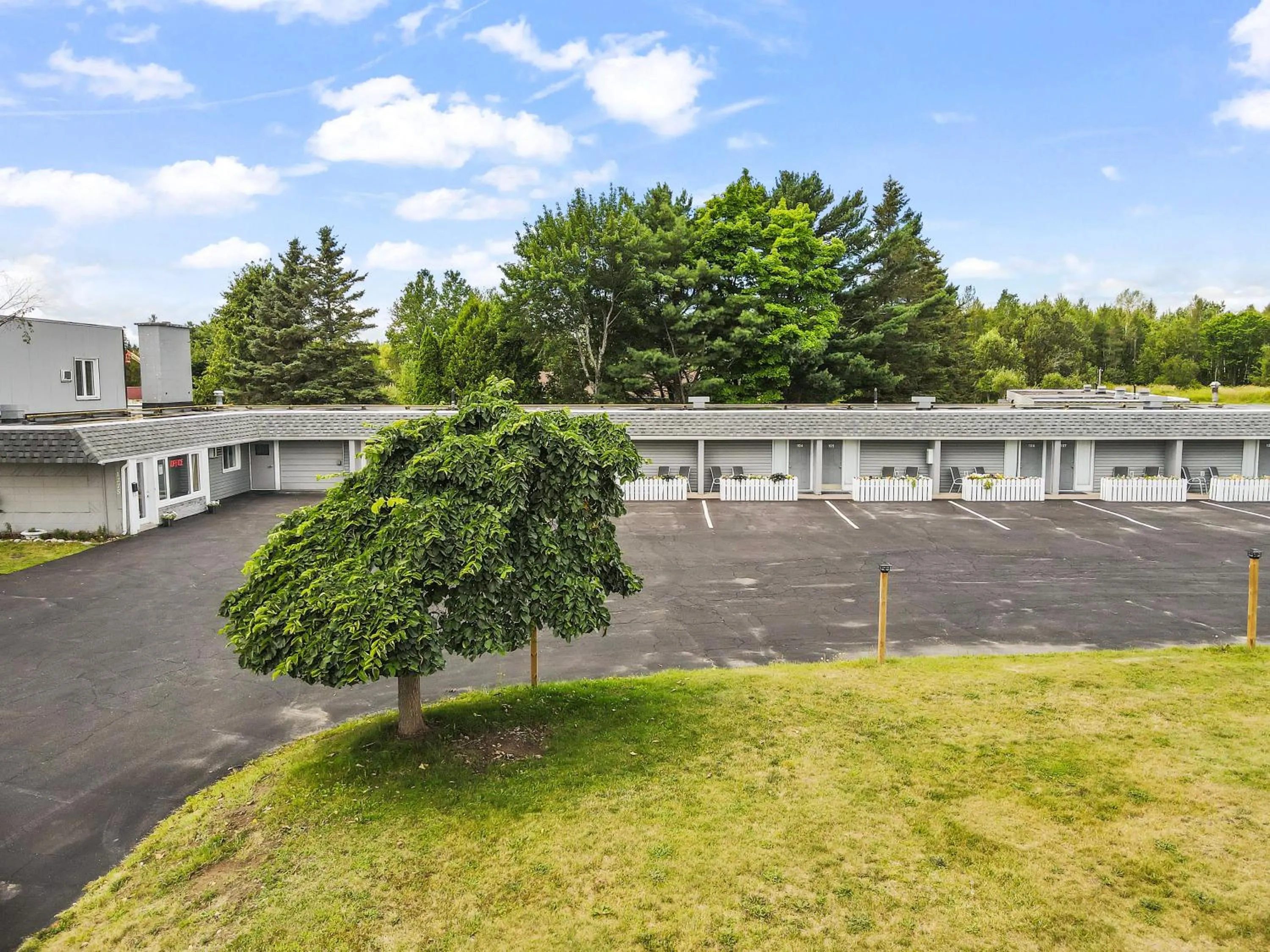 Ambassador Motel