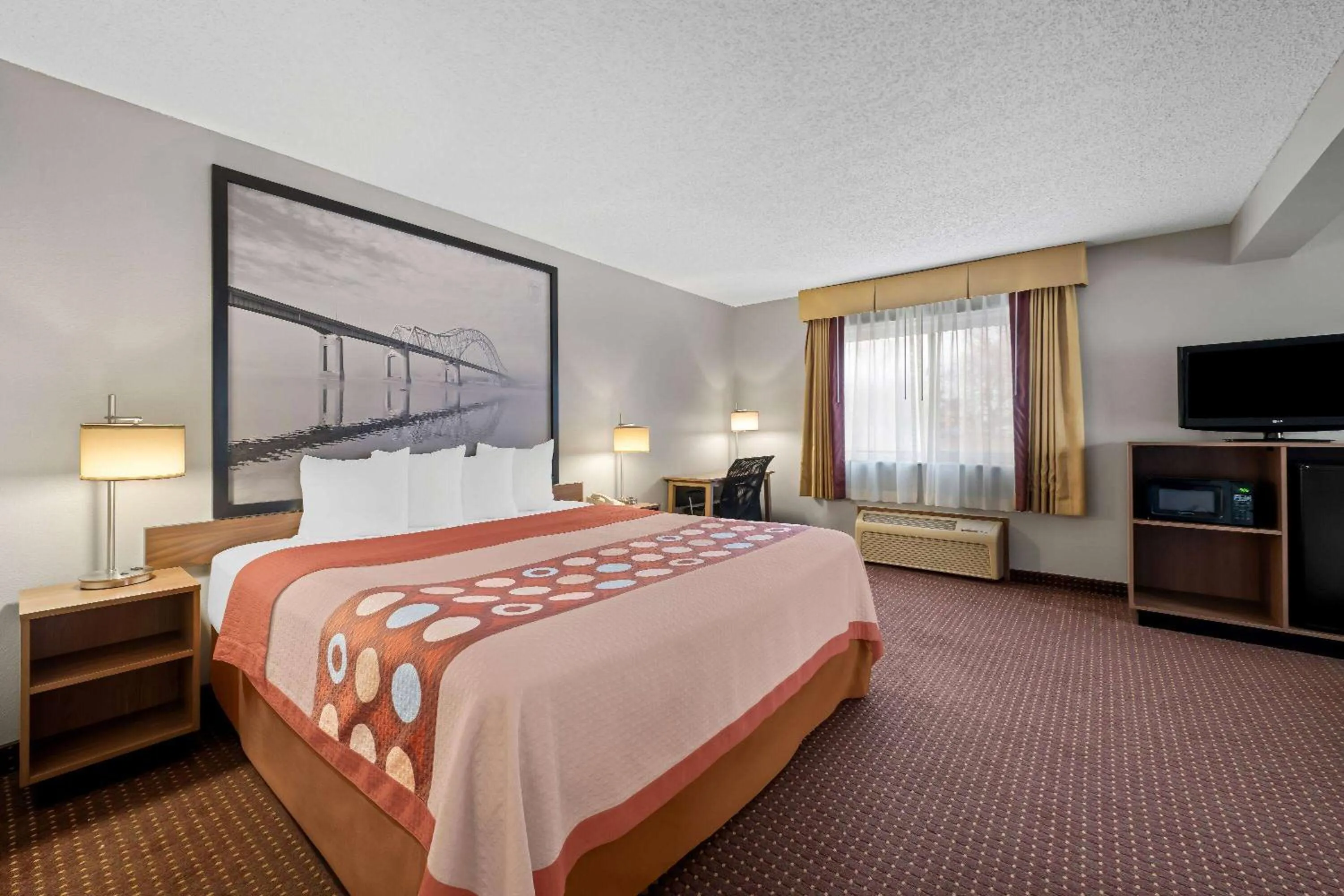 Photo of the whole room, Bed in Super 8 by Wyndham Waverly