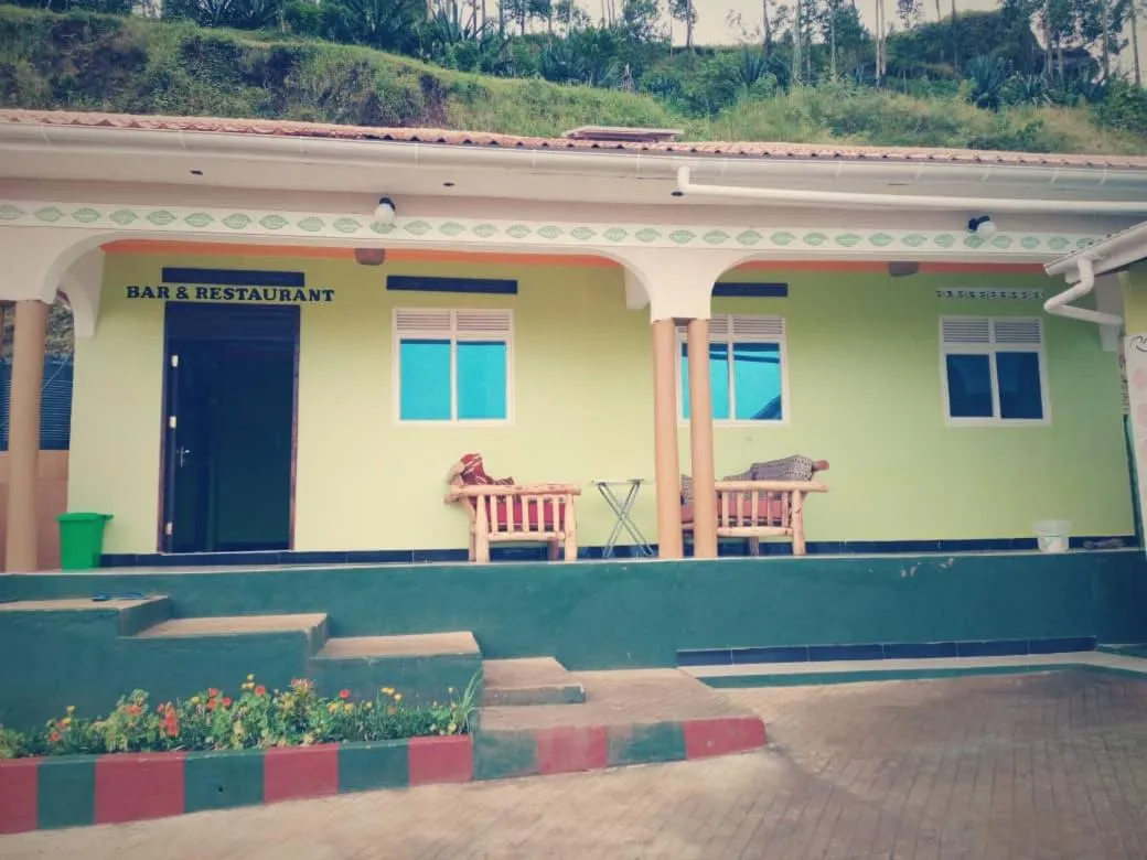 Restaurant/places to eat in Sipi Traveller's Lodge