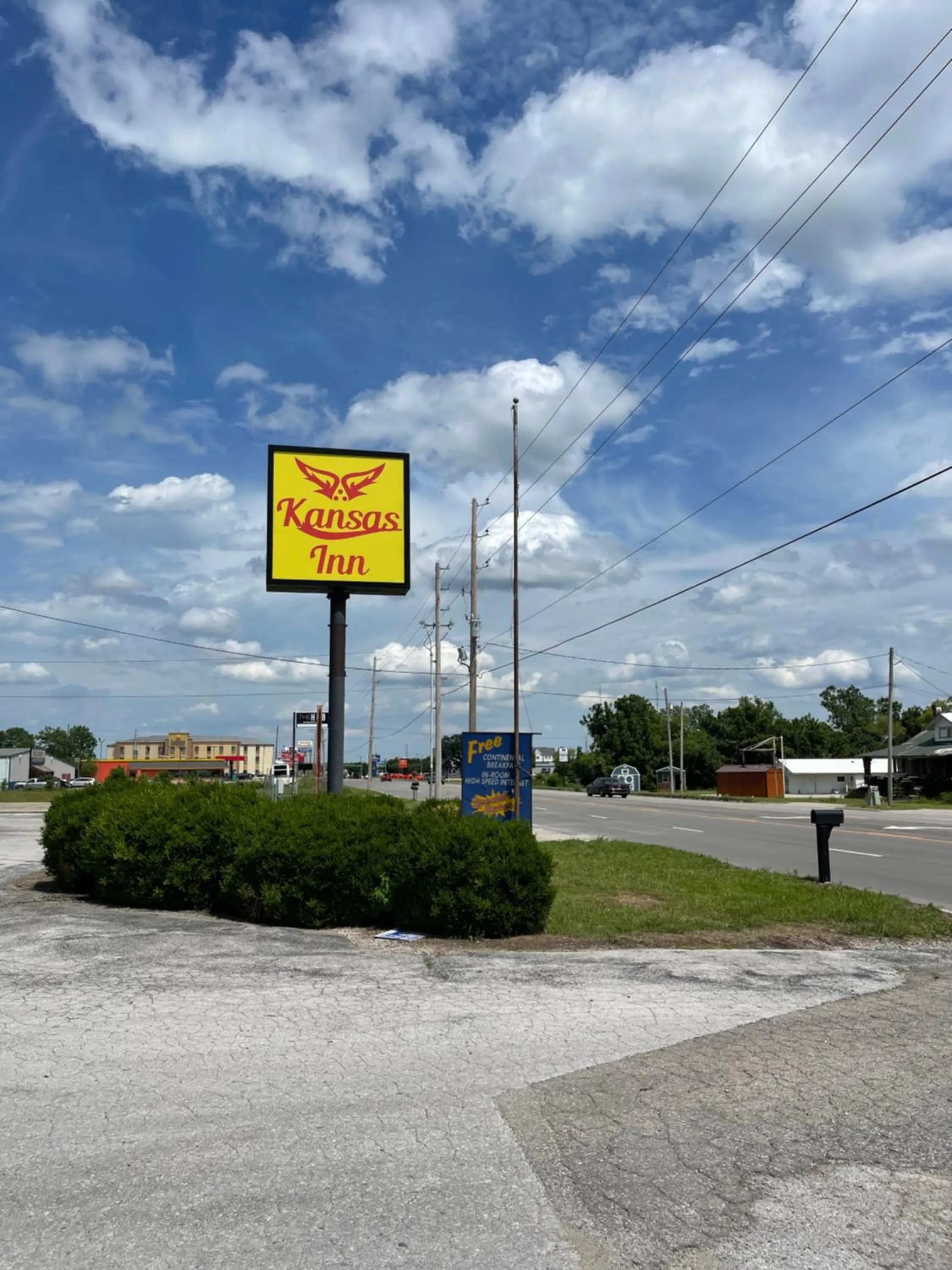 Property logo or sign in Kansas Inn