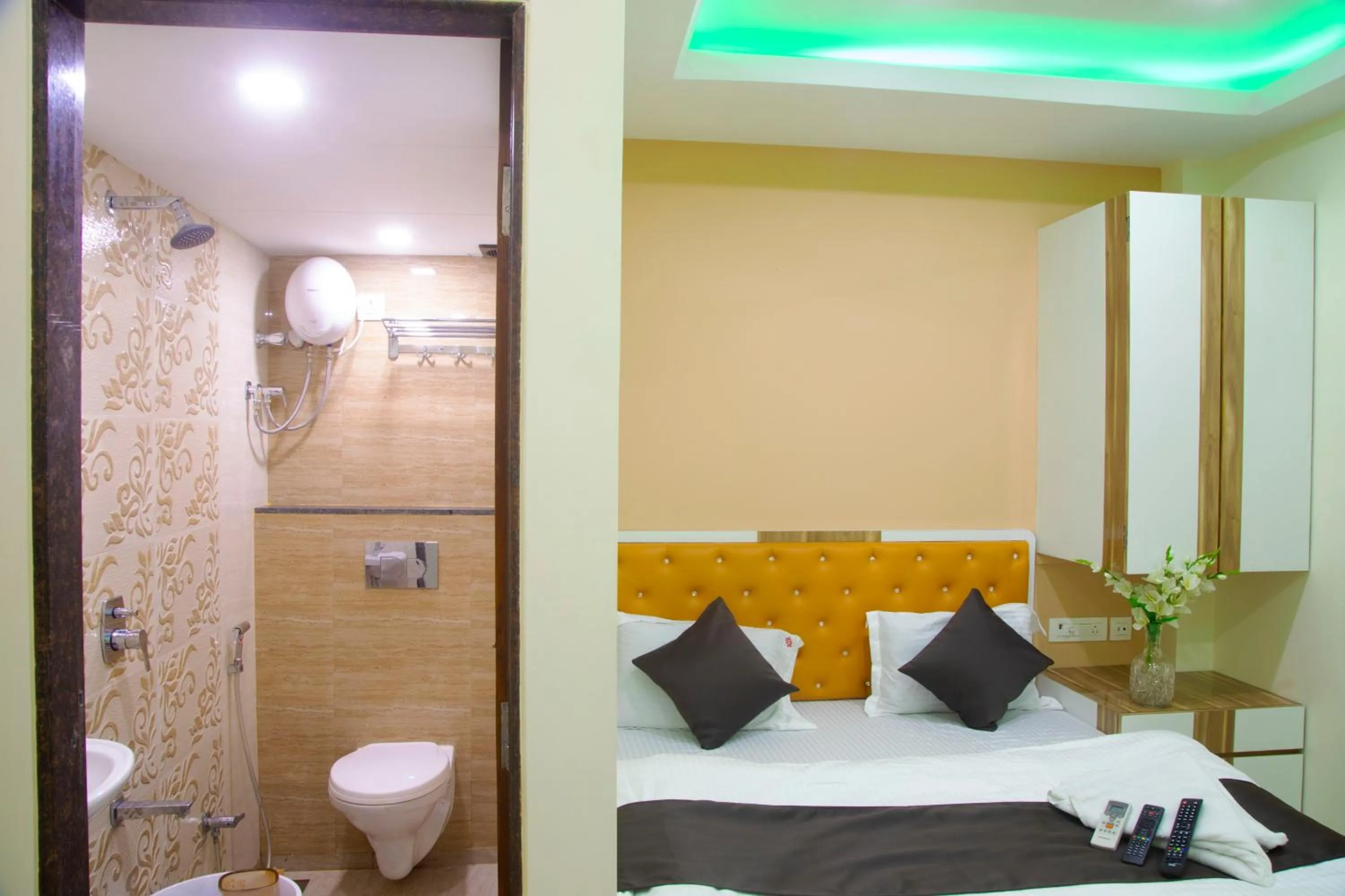 Photo of the whole room, Bed in AL Shifa Residency