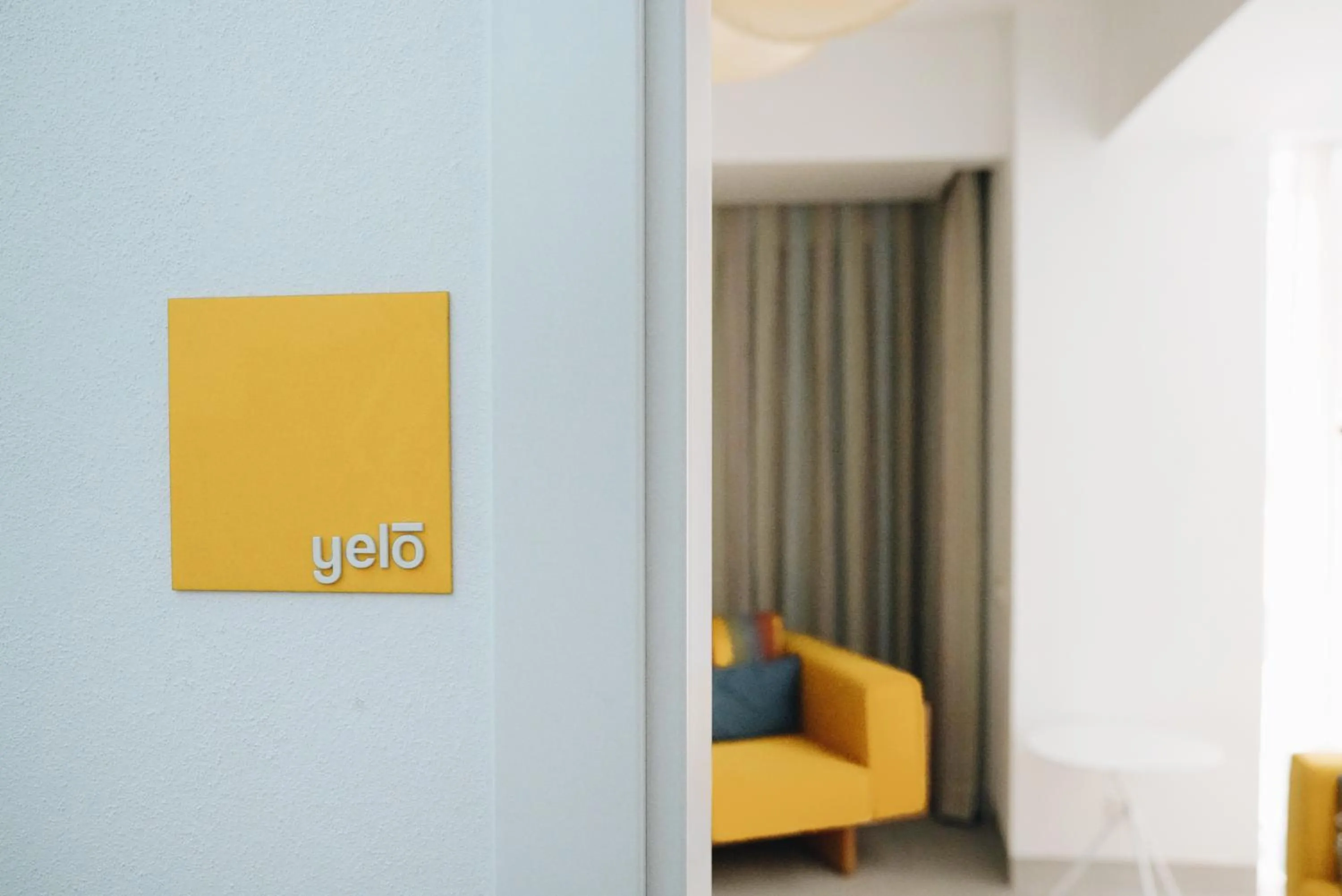 Logo/Certificate/Sign in Bono Hotel Old Town